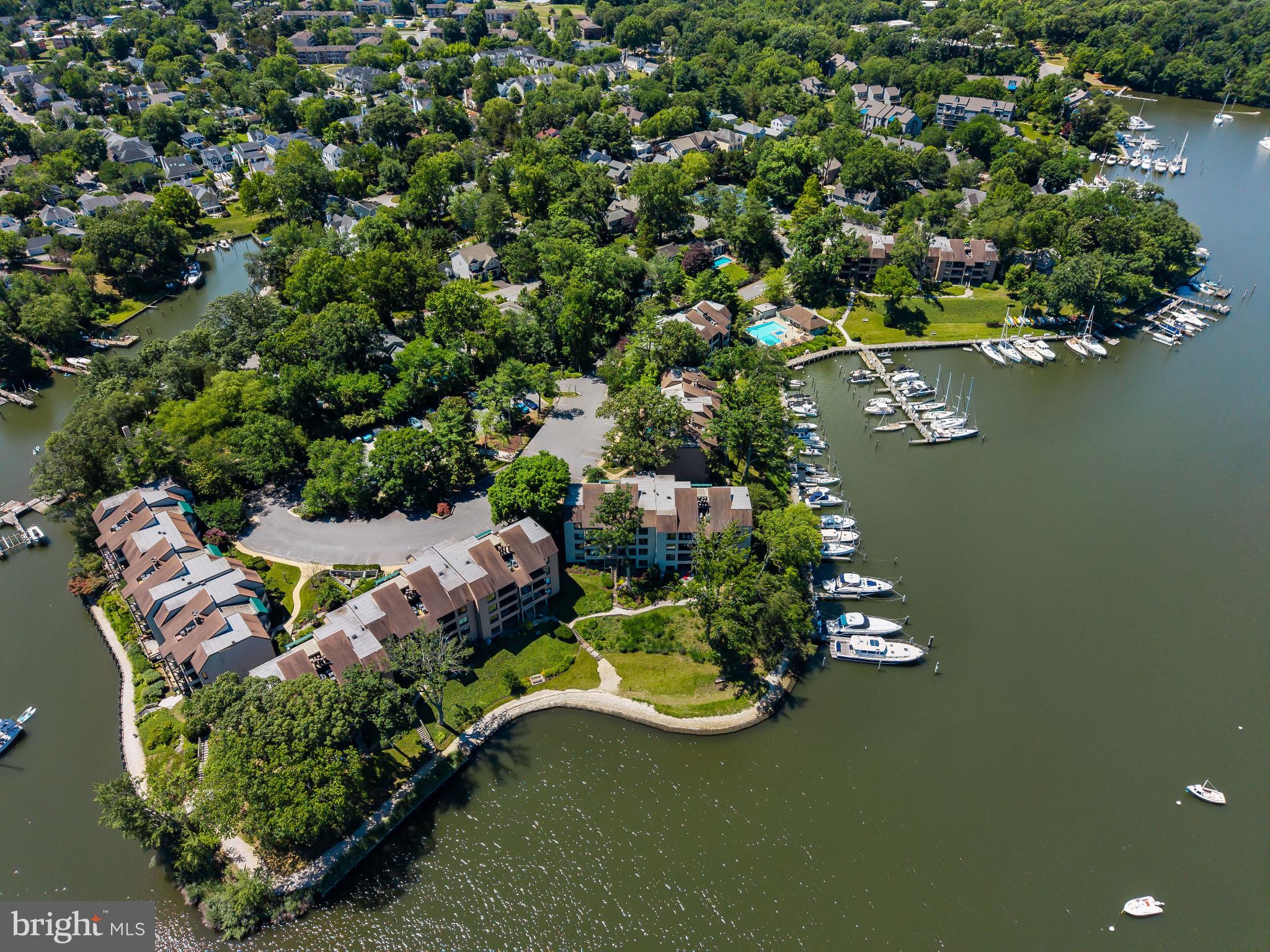 THE POINT CONDO - Residential