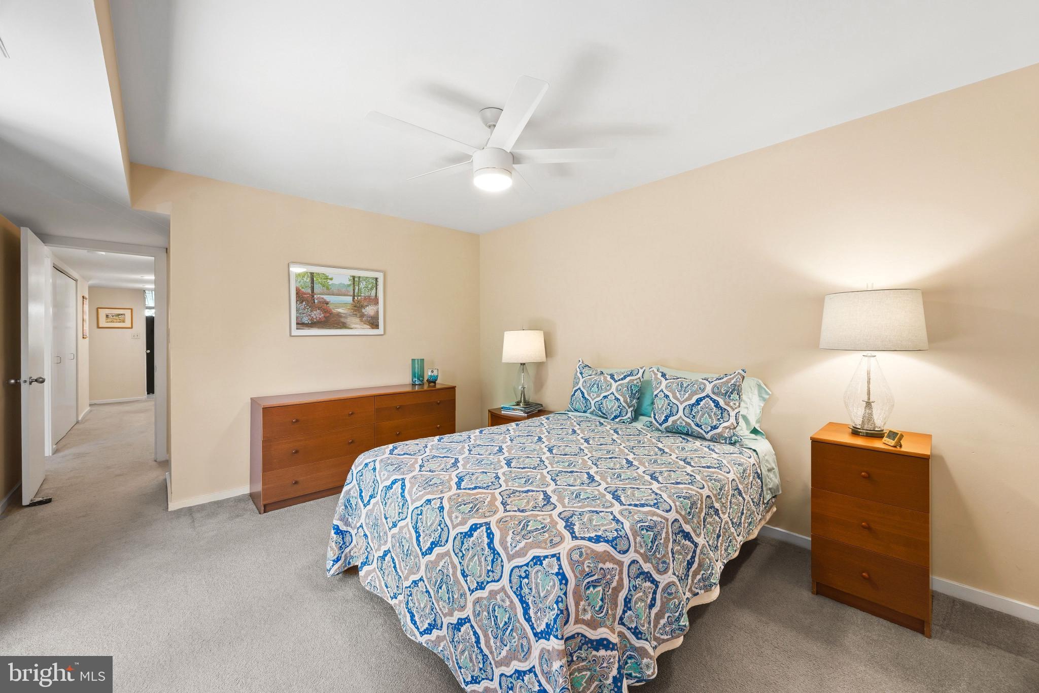 THE POINT CONDO - Residential