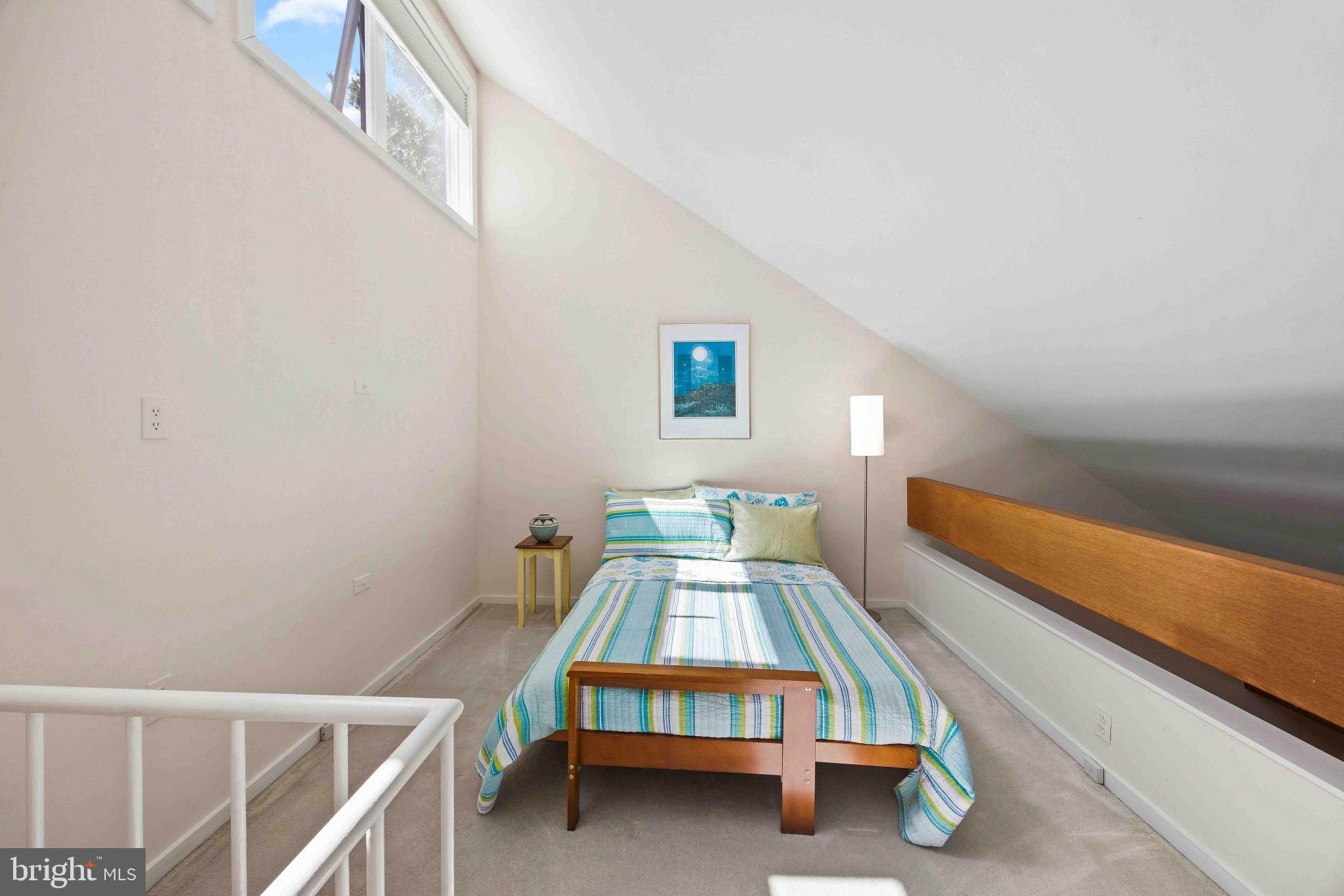 THE POINT CONDO - Residential