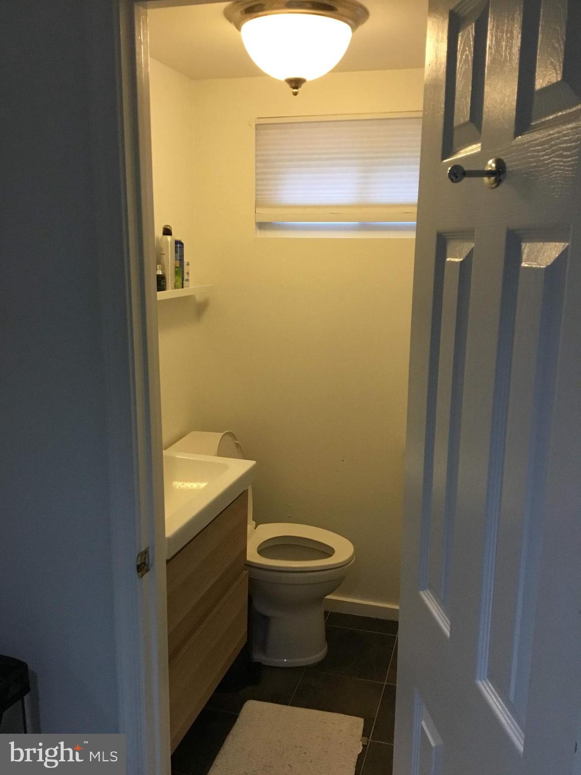 RANDOLPH HILLS - Residential Lease