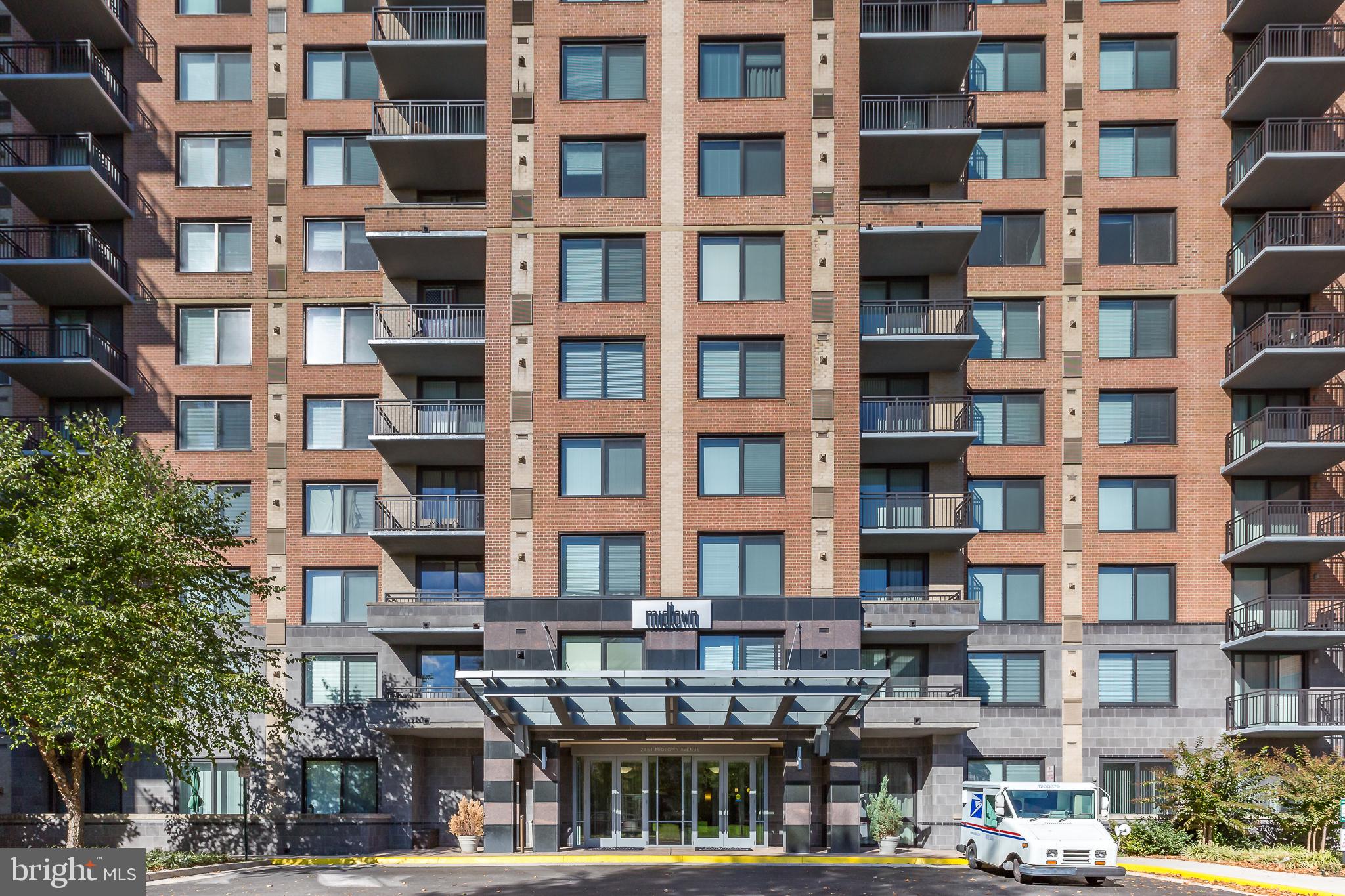 MIDTOWN ALEXANDRIA STATION CONDOMINIUM - Residential