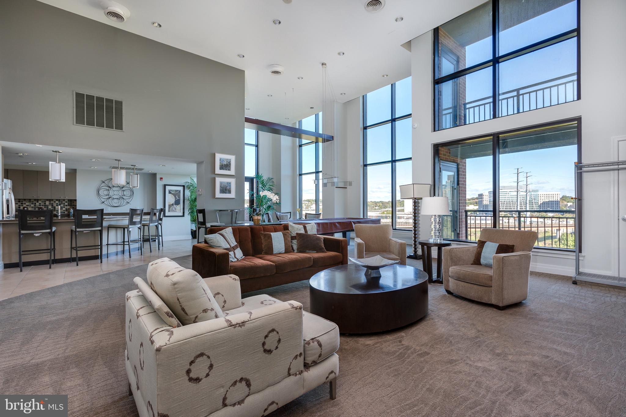 MIDTOWN ALEXANDRIA STATION CONDOMINIUM - Residential