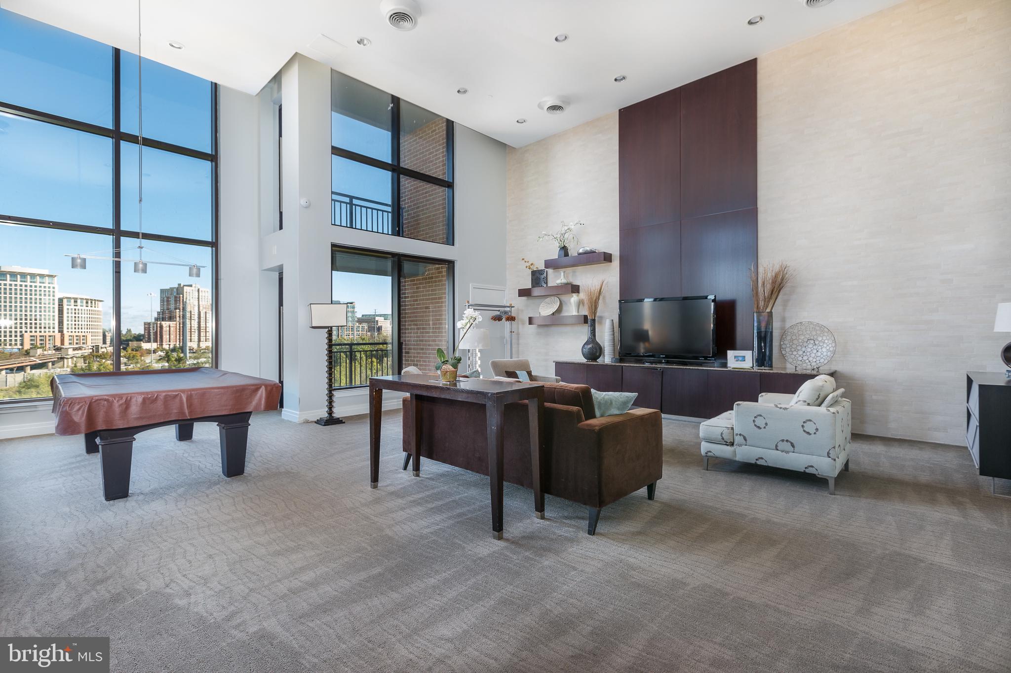 MIDTOWN ALEXANDRIA STATION CONDOMINIUM - Residential