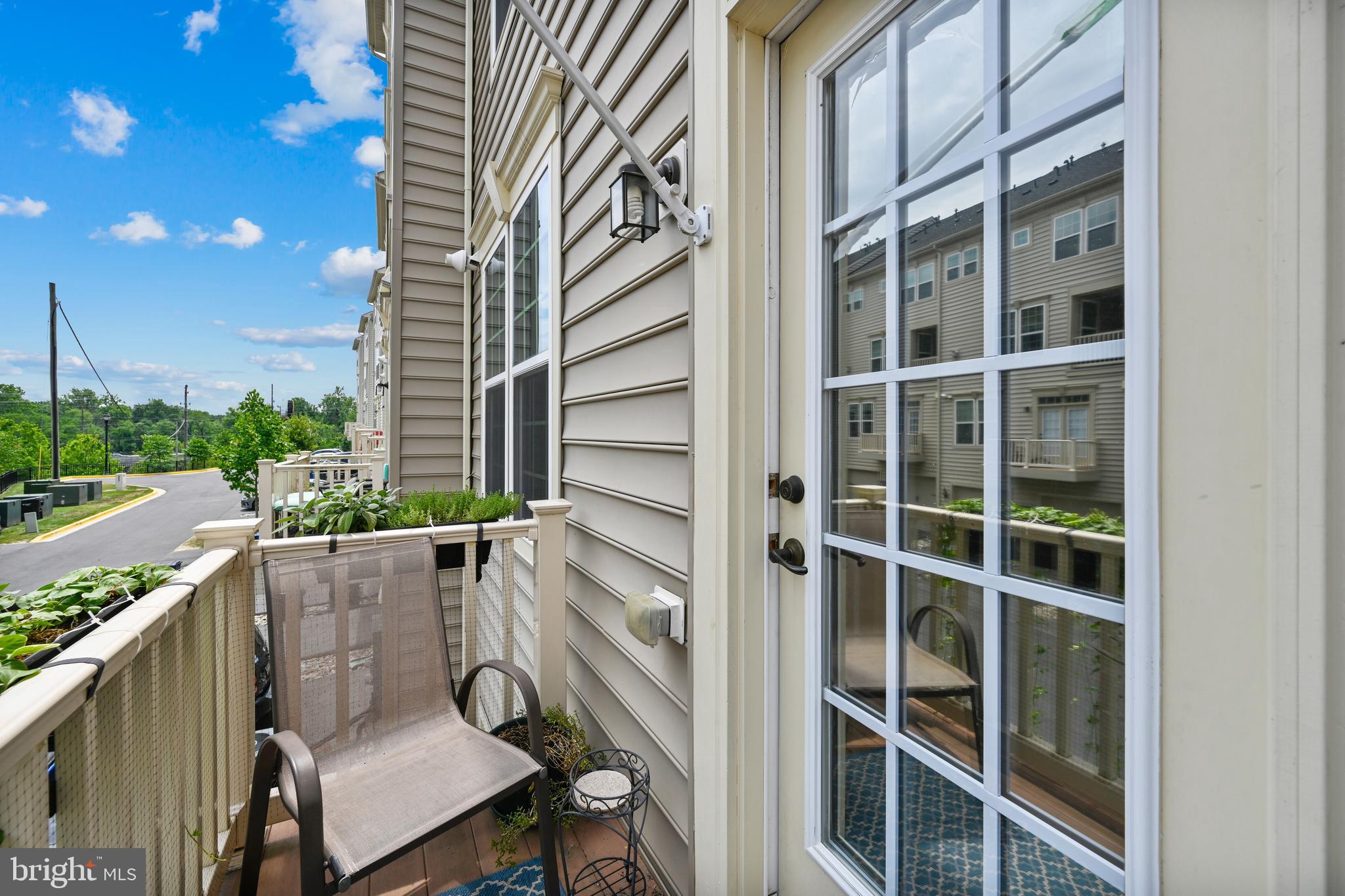 GREENBELT STATION - Residential