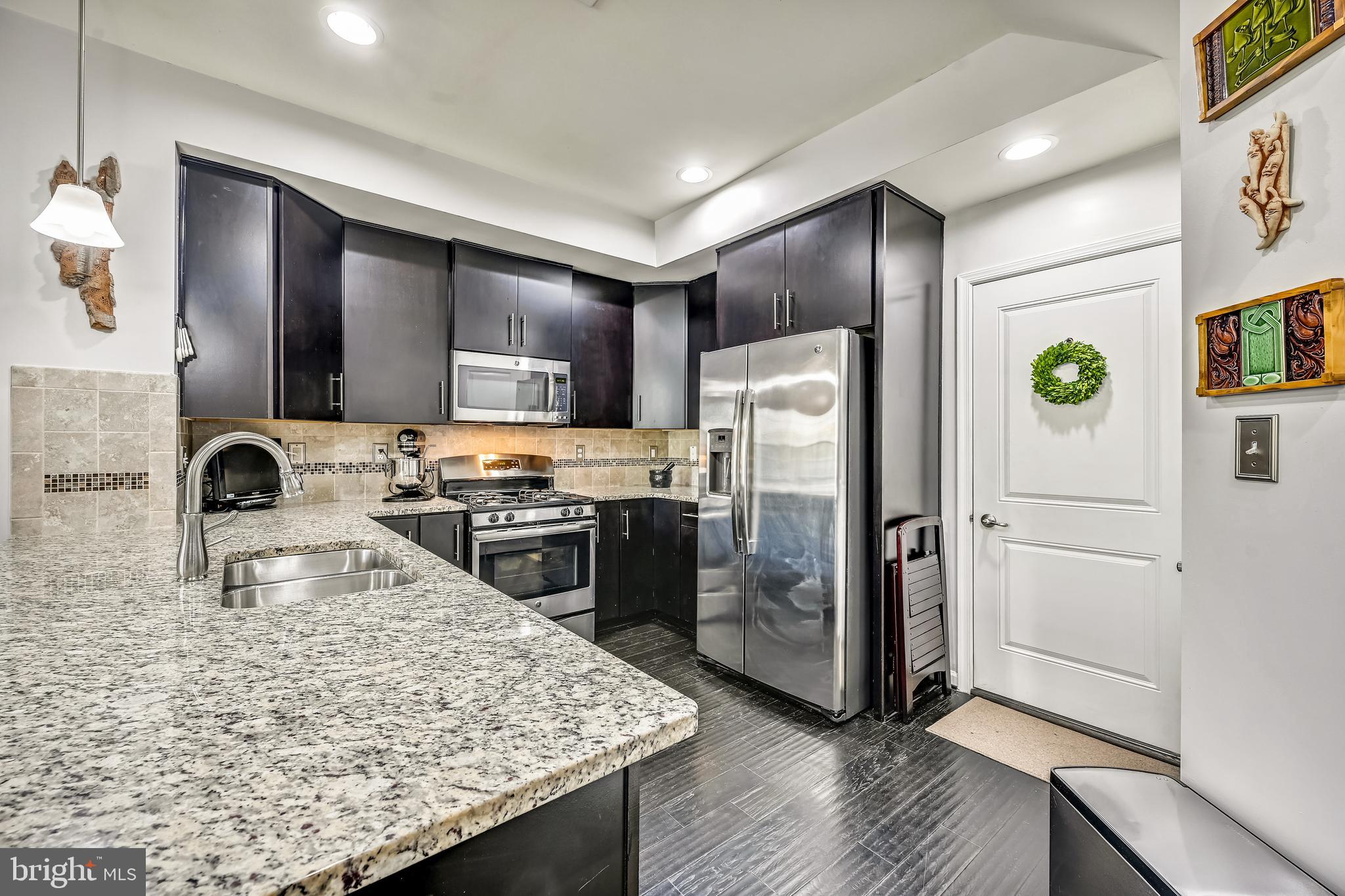 GREENBELT STATION - Residential