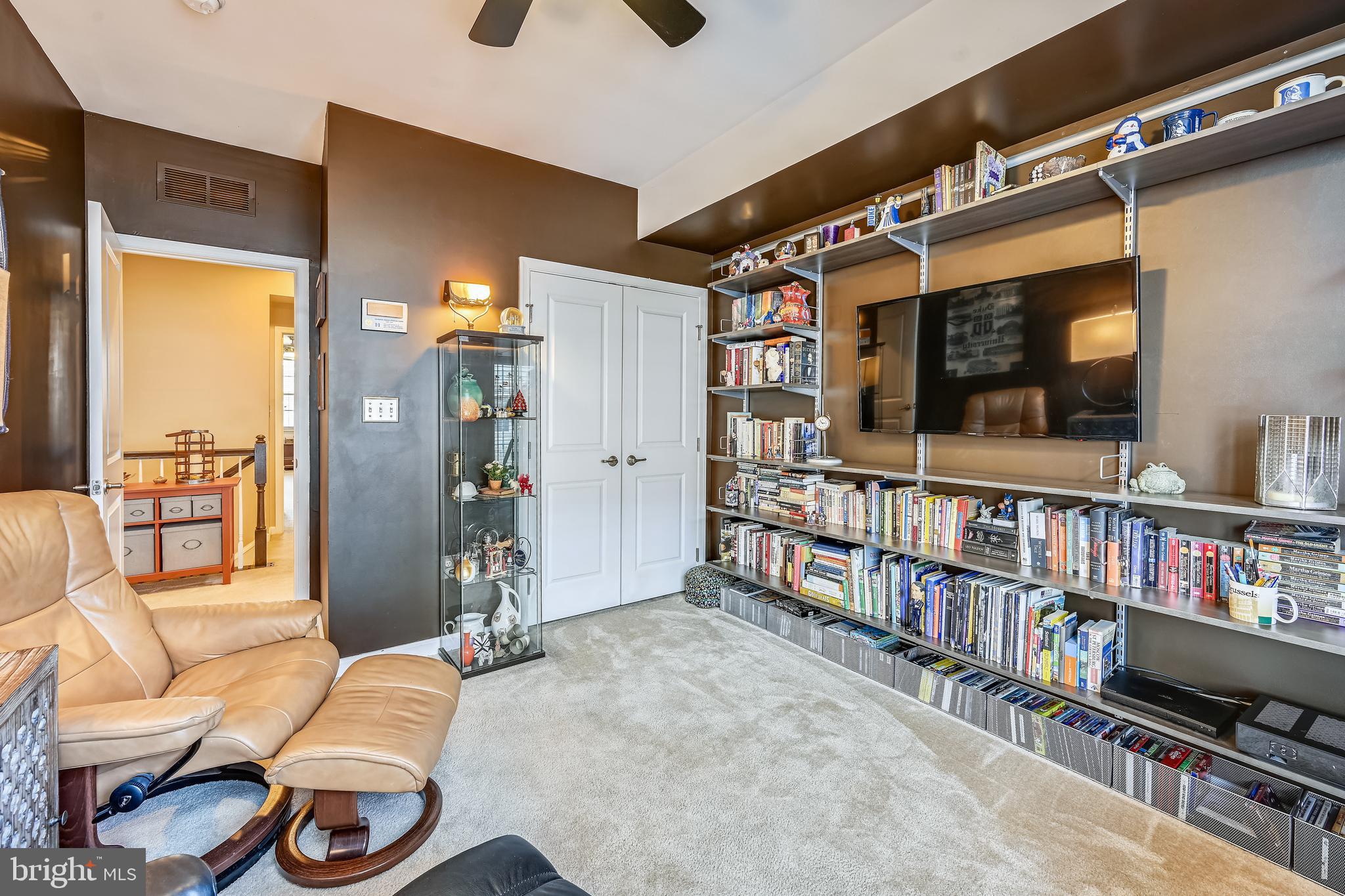 GREENBELT STATION - Residential