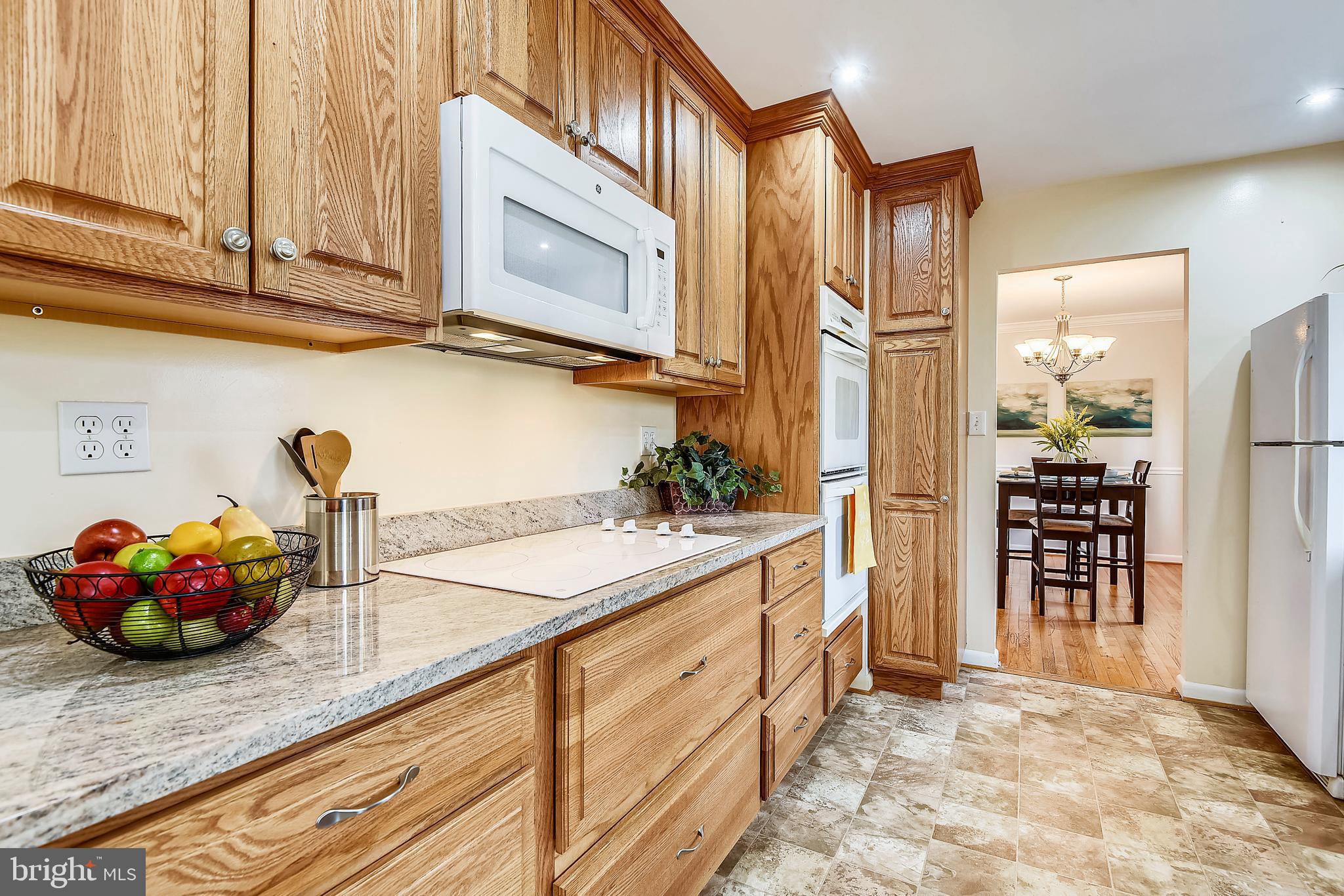 BEL PRE WOODS - Residential