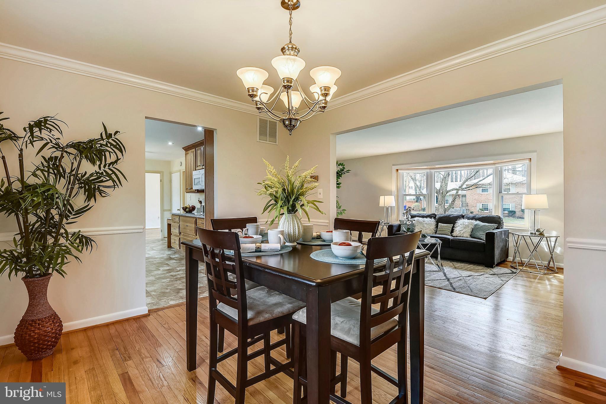 BEL PRE WOODS - Residential