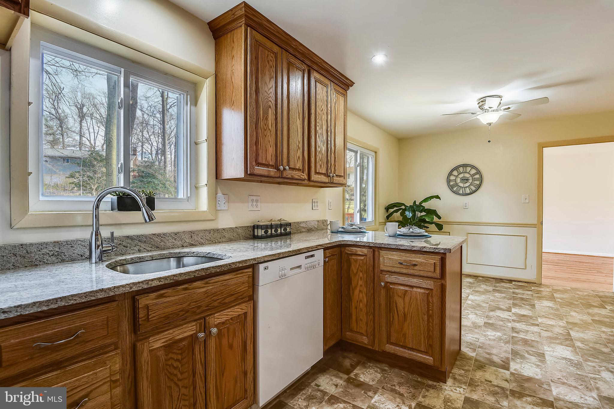 BEL PRE WOODS - Residential