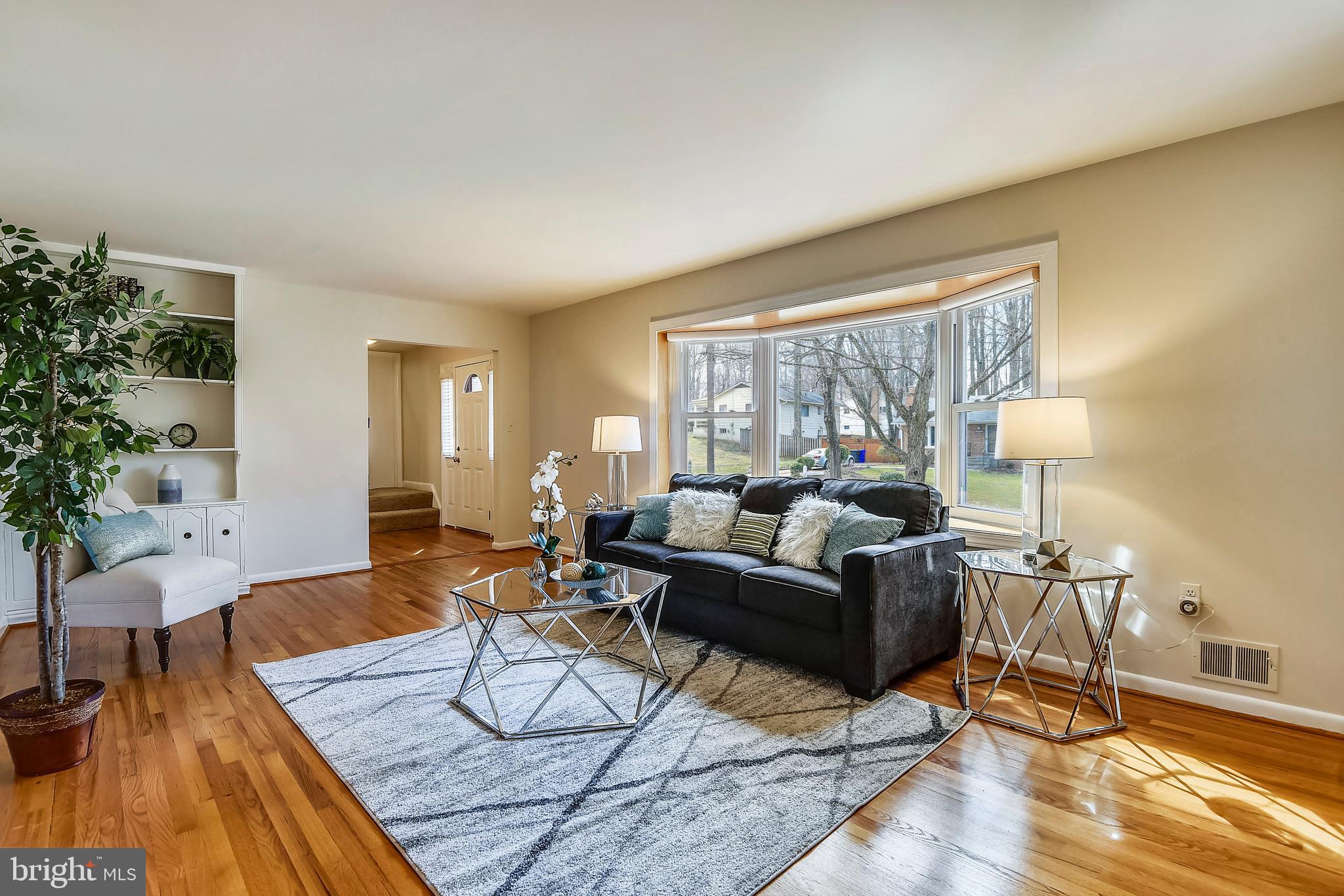 BEL PRE WOODS - Residential