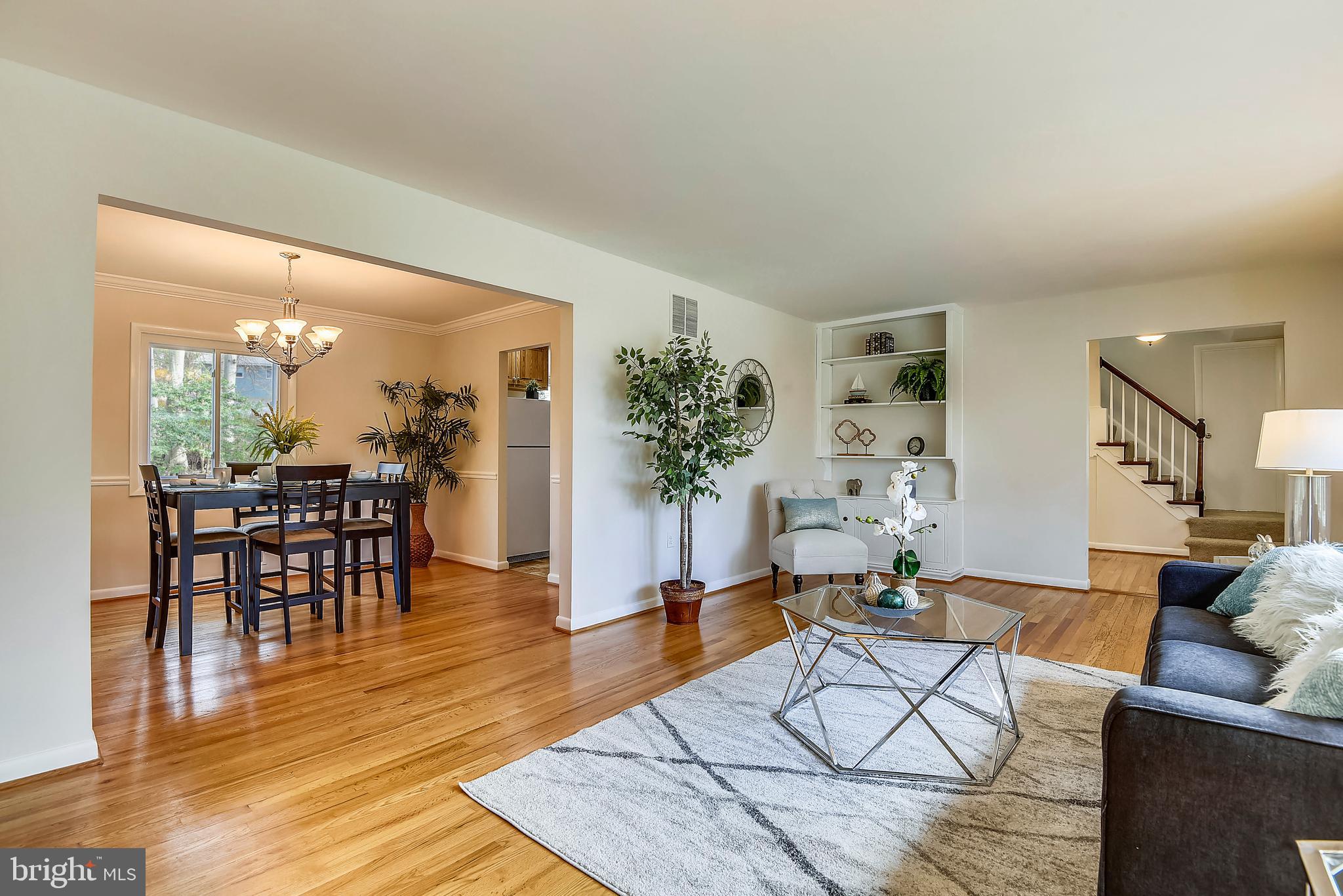 BEL PRE WOODS - Residential