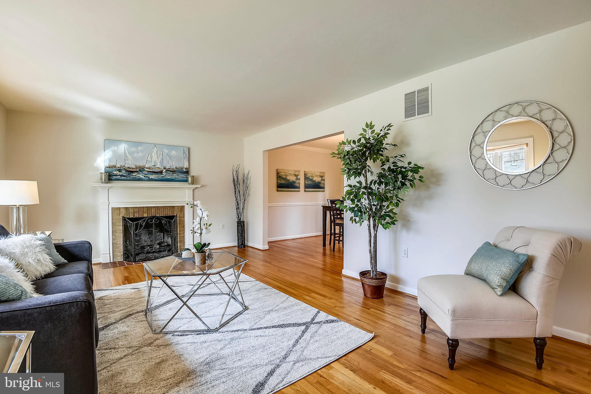 BEL PRE WOODS - Residential