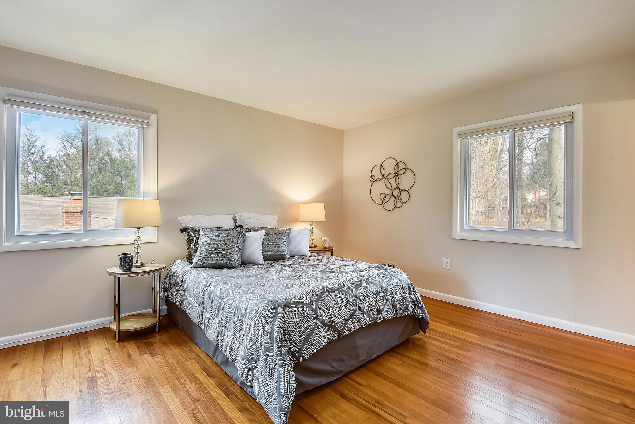 BEL PRE WOODS - Residential