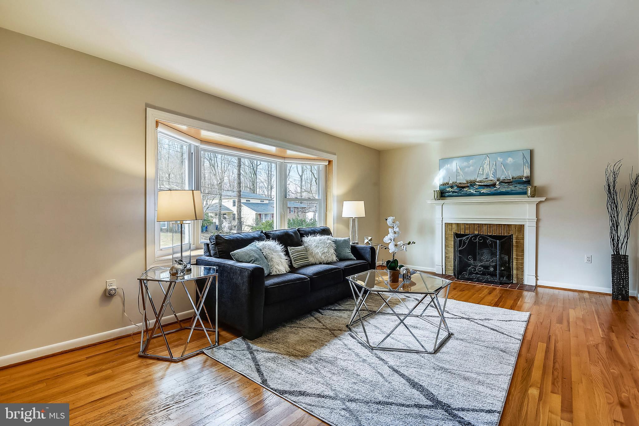 BEL PRE WOODS - Residential