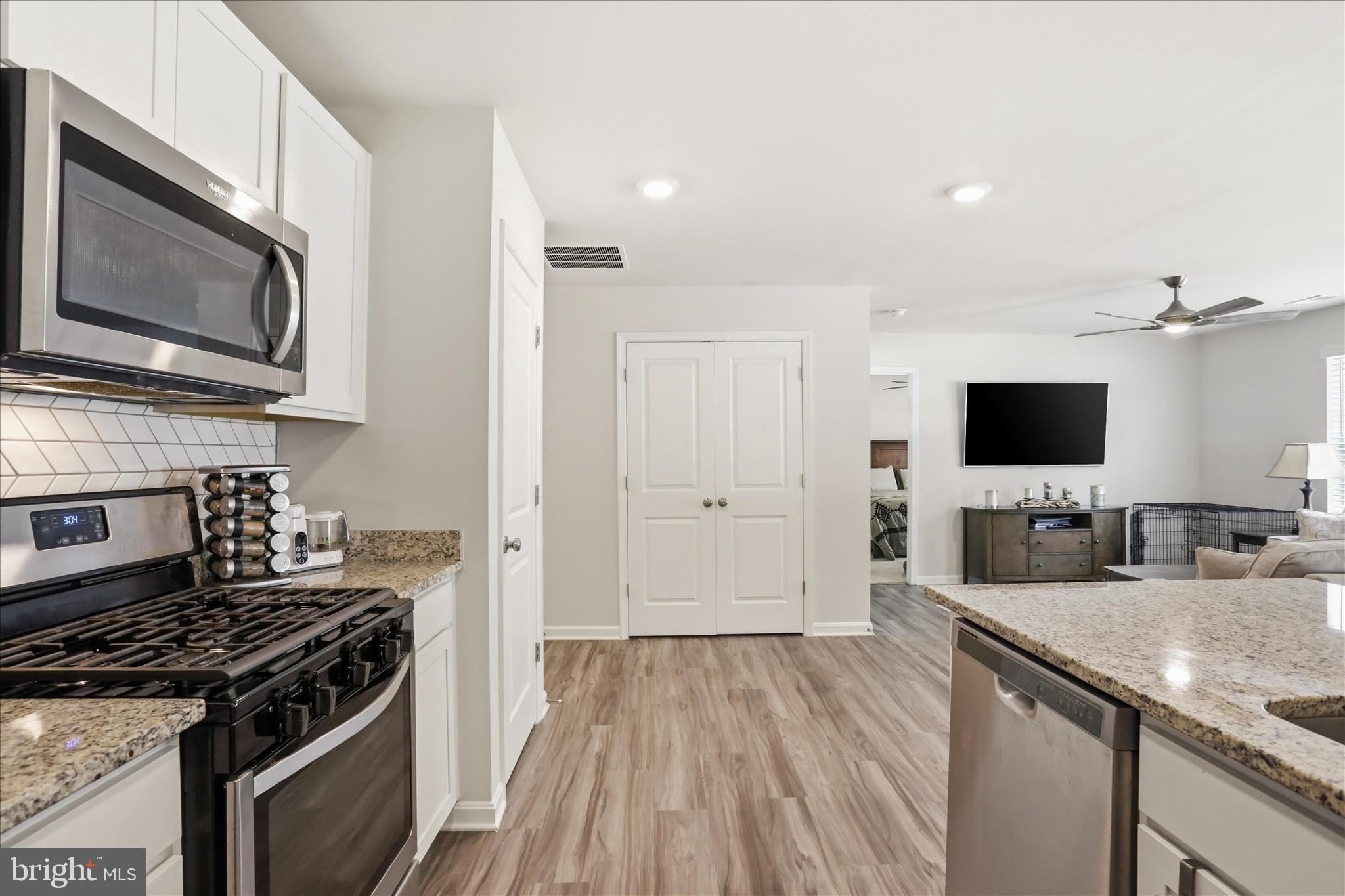 SHENANDOAH CROSSING - Residential
