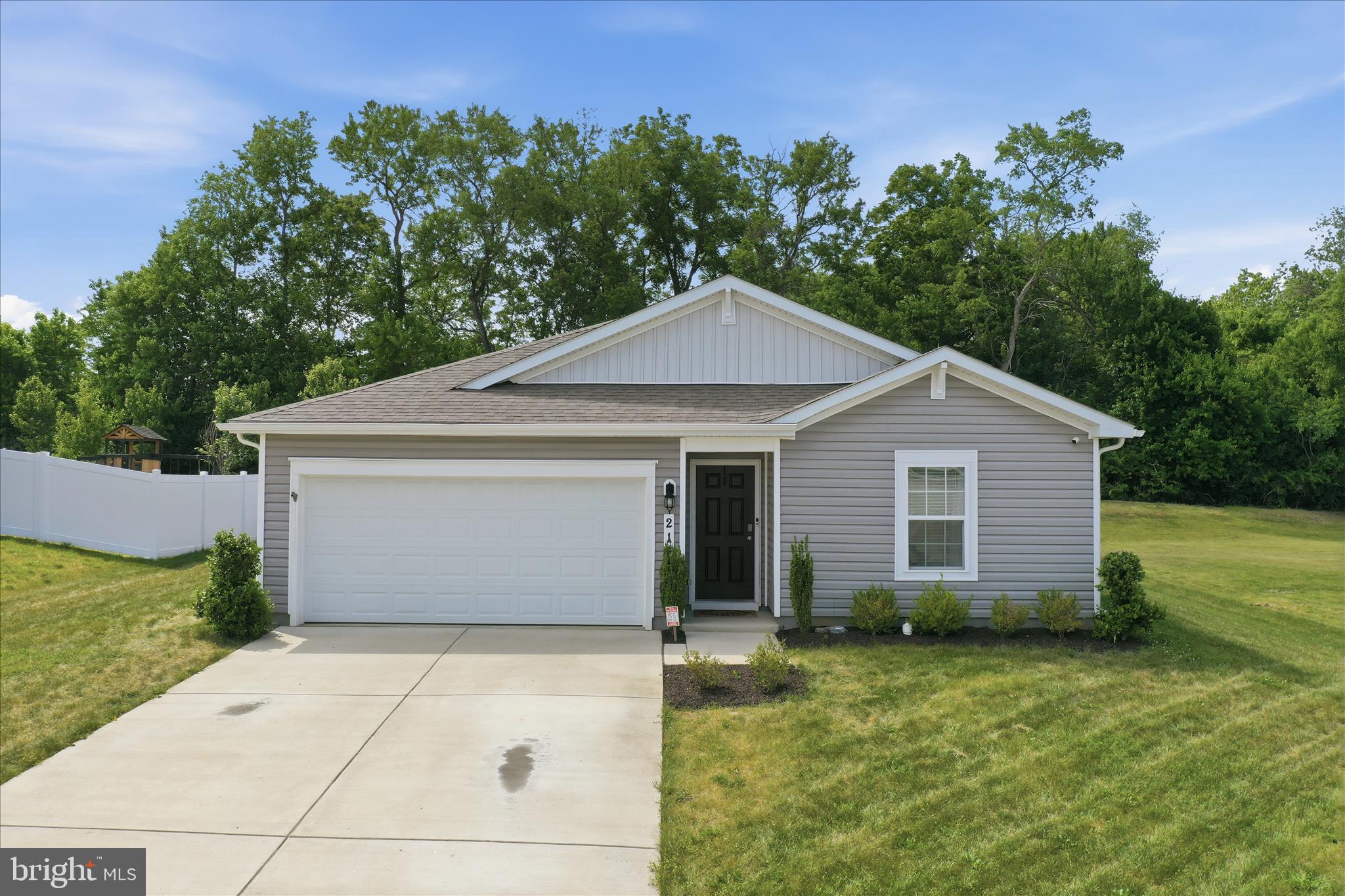 SHENANDOAH CROSSING - Residential