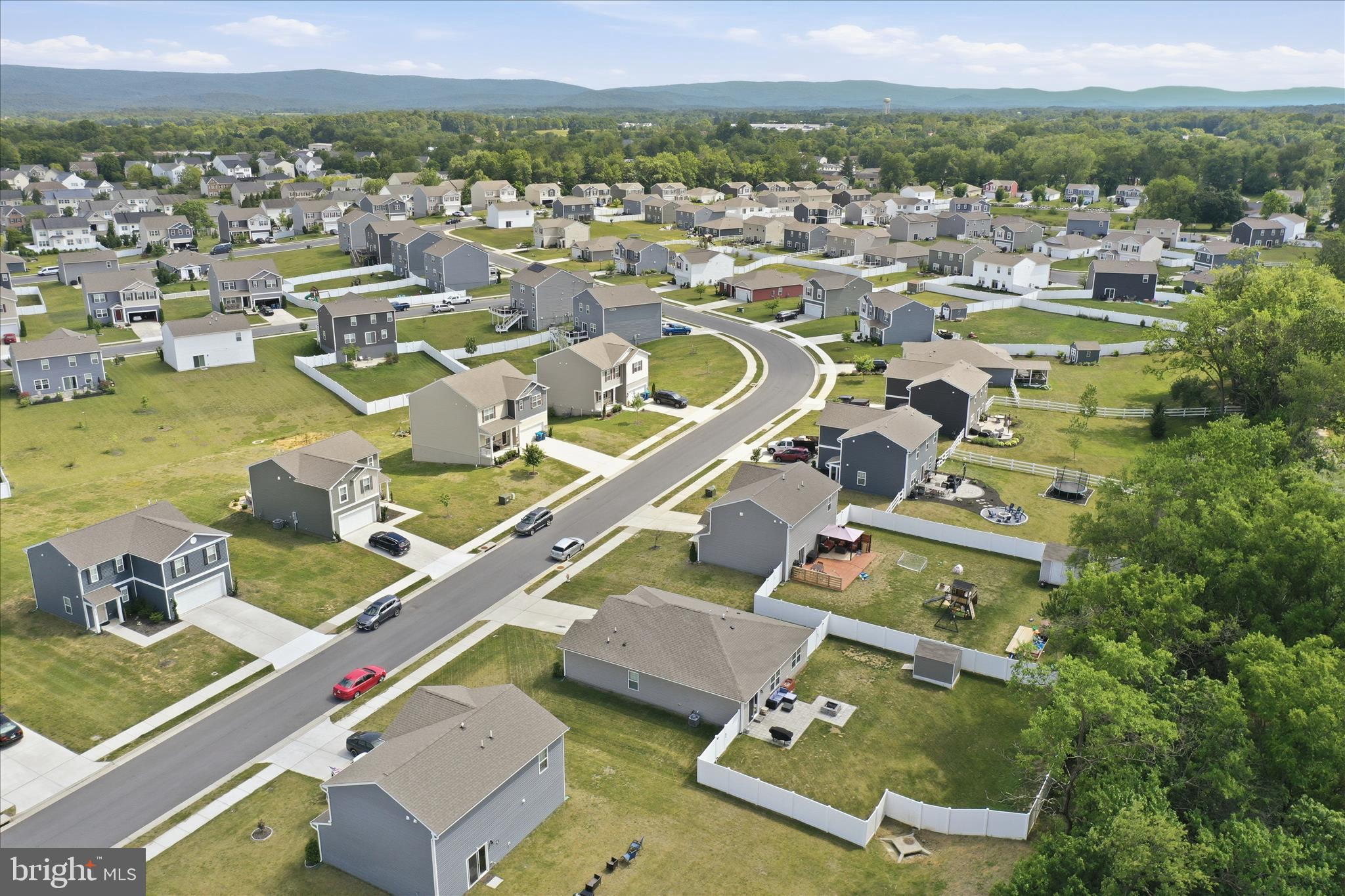 SHENANDOAH CROSSING - Residential