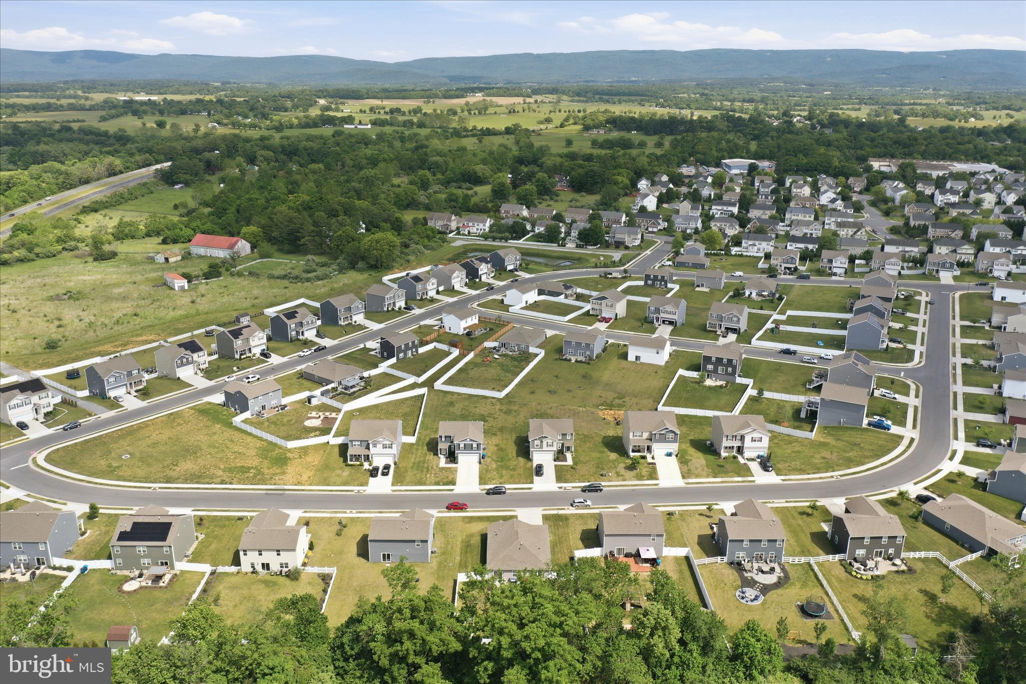 SHENANDOAH CROSSING - Residential