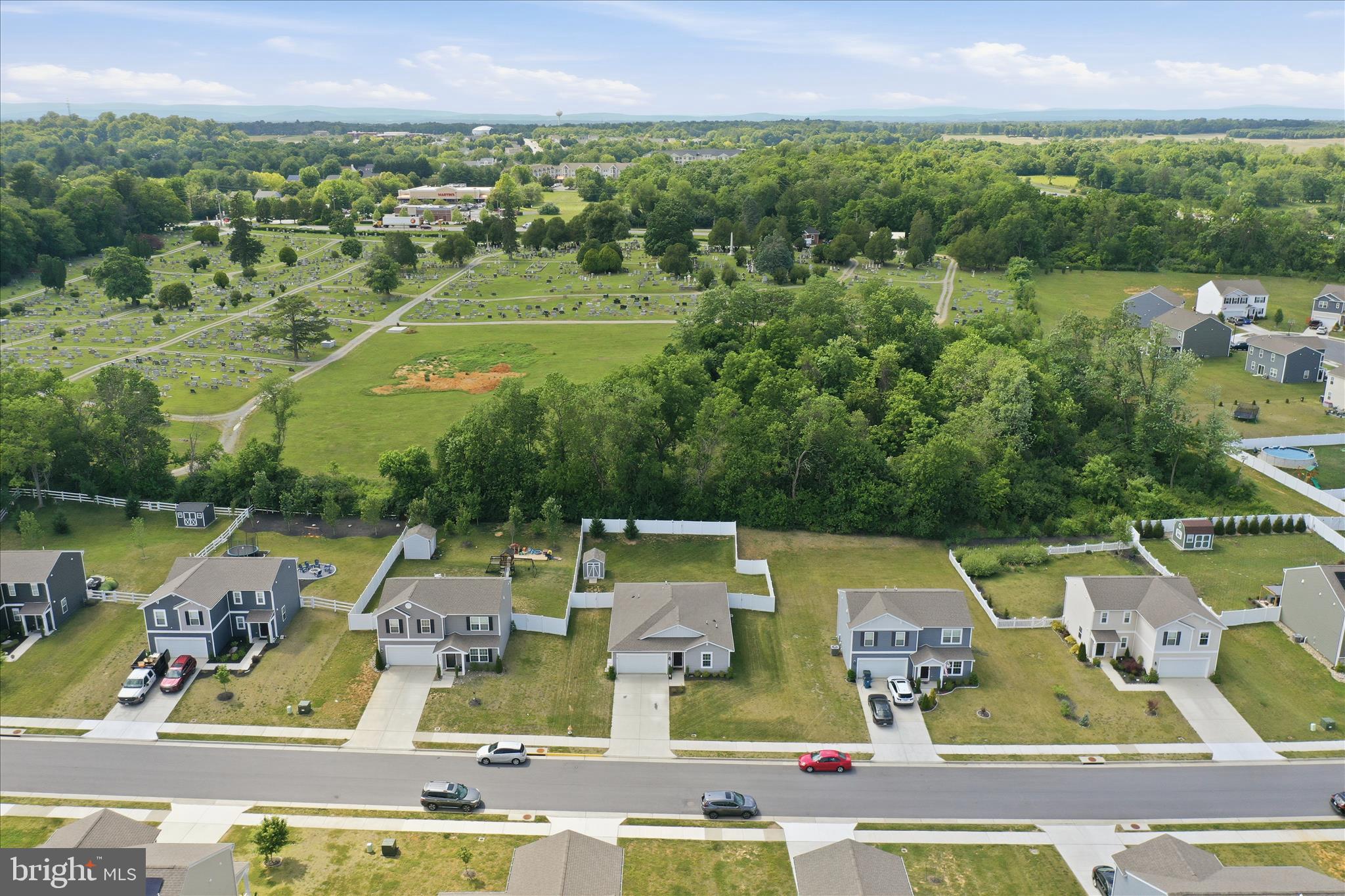SHENANDOAH CROSSING - Residential