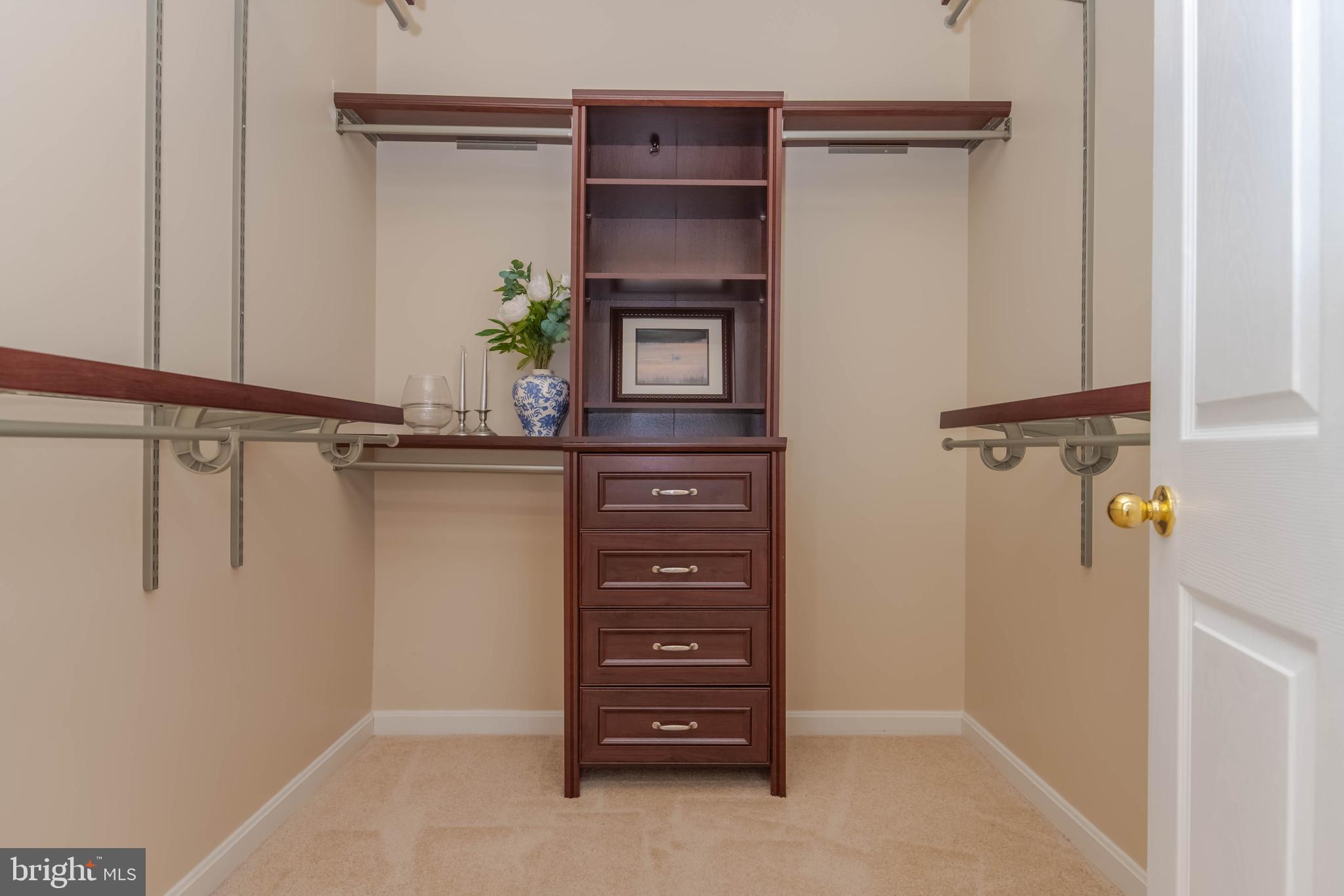 HOPEWELL POINTE - Residential