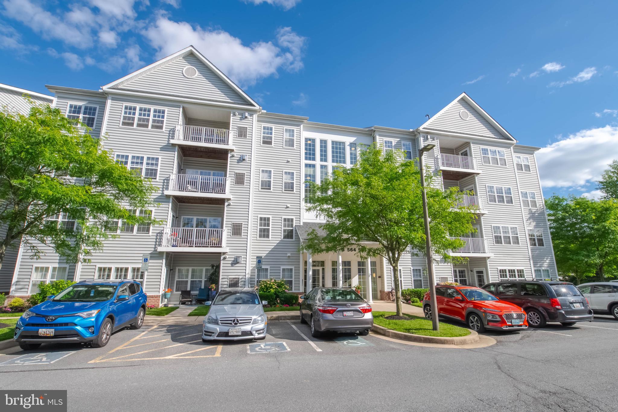 HOPEWELL POINTE - Residential