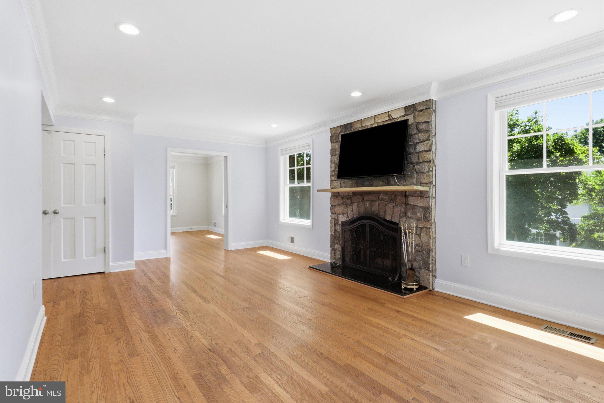 SUMNER - Residential