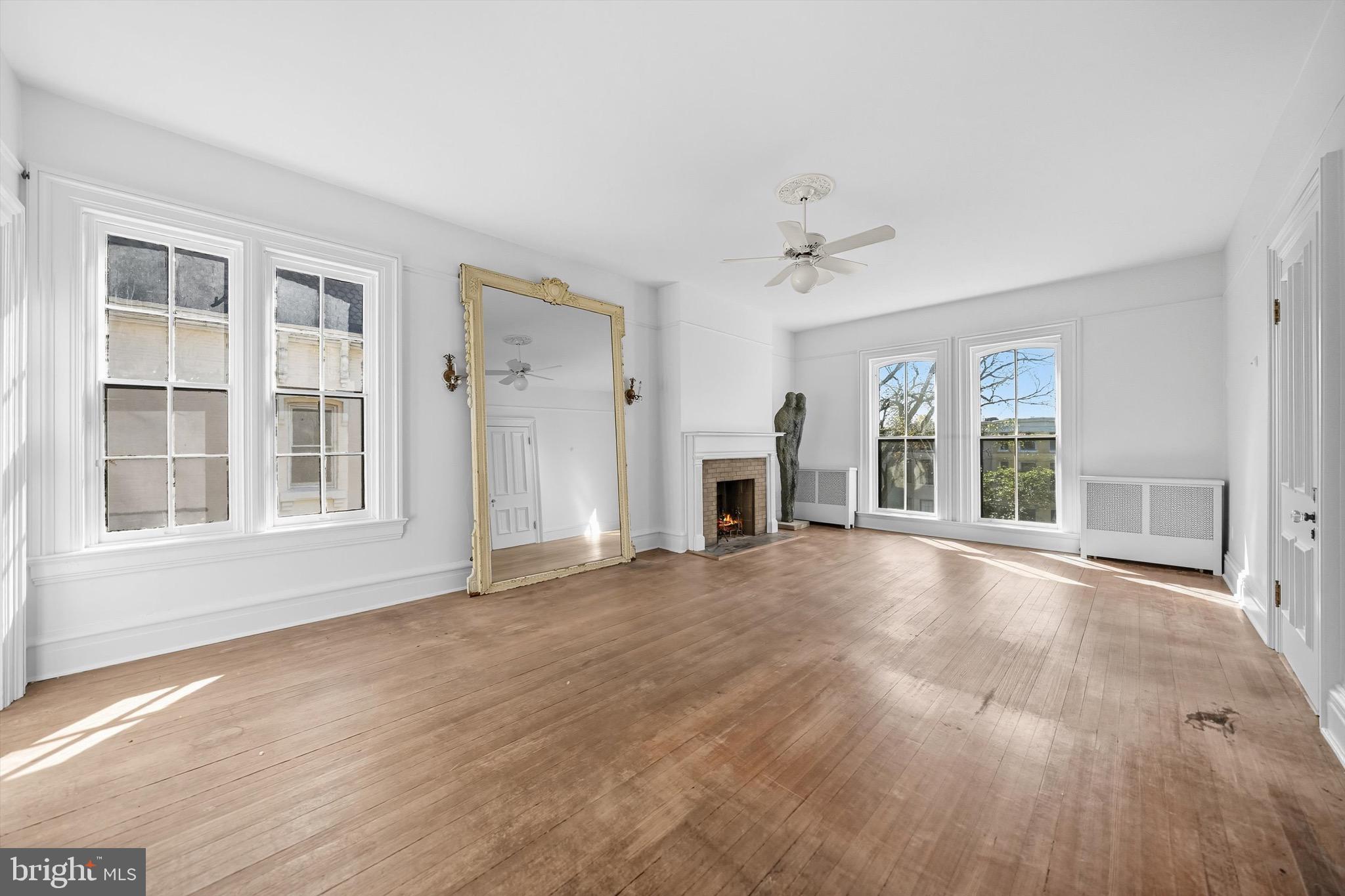 GEORGETOWN - Residential
