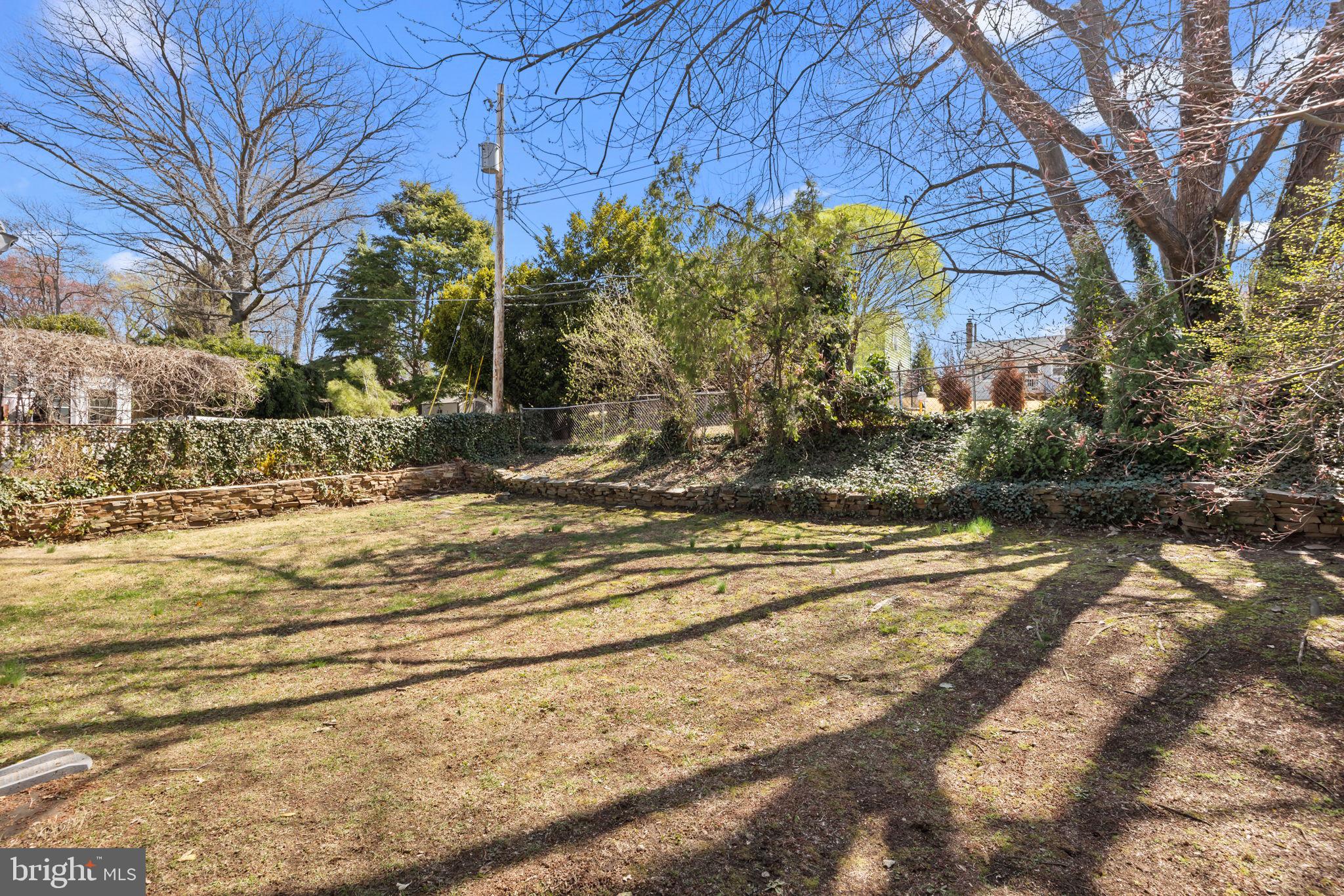 ELKINS PARK - Residential