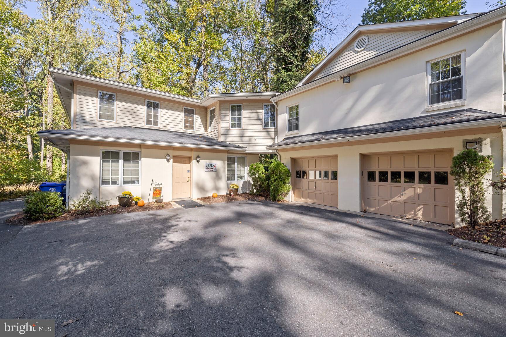OLNEY - Commercial Sale