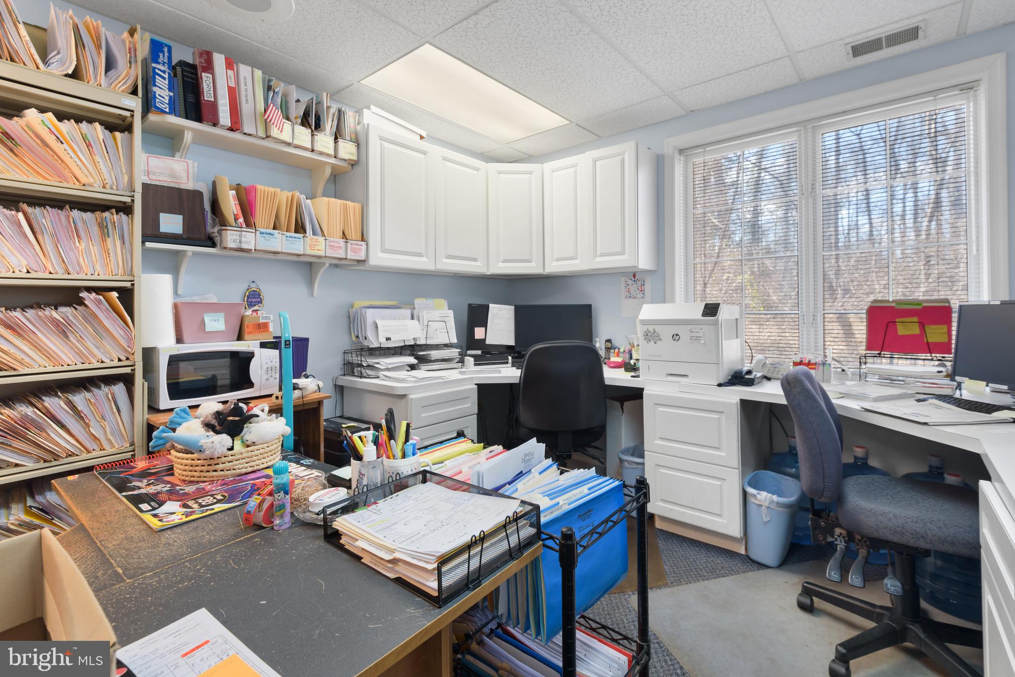 OLNEY - Commercial Sale
