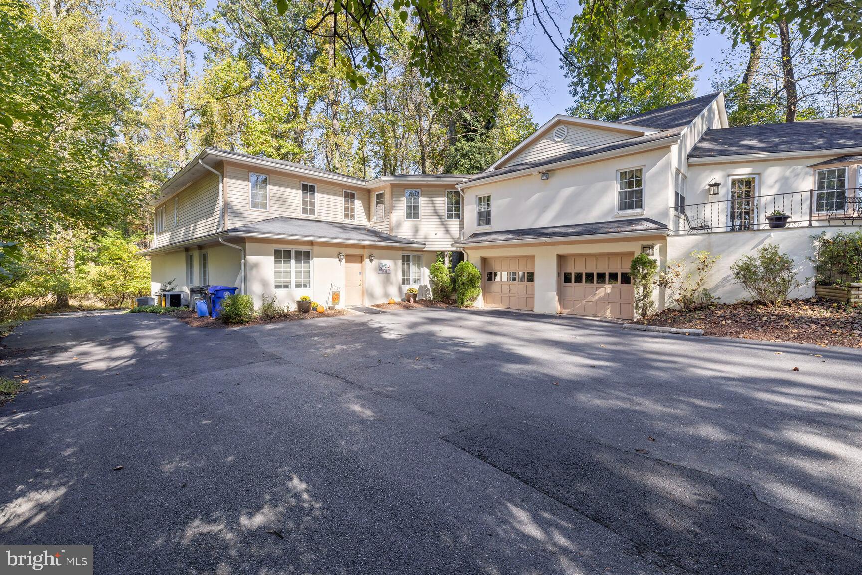 OLNEY - Commercial Sale