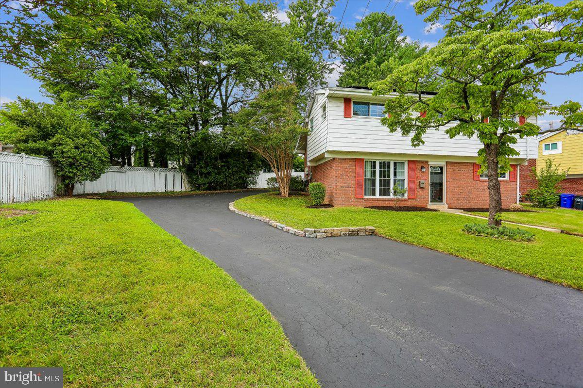 ASPEN HILL PARK - Residential