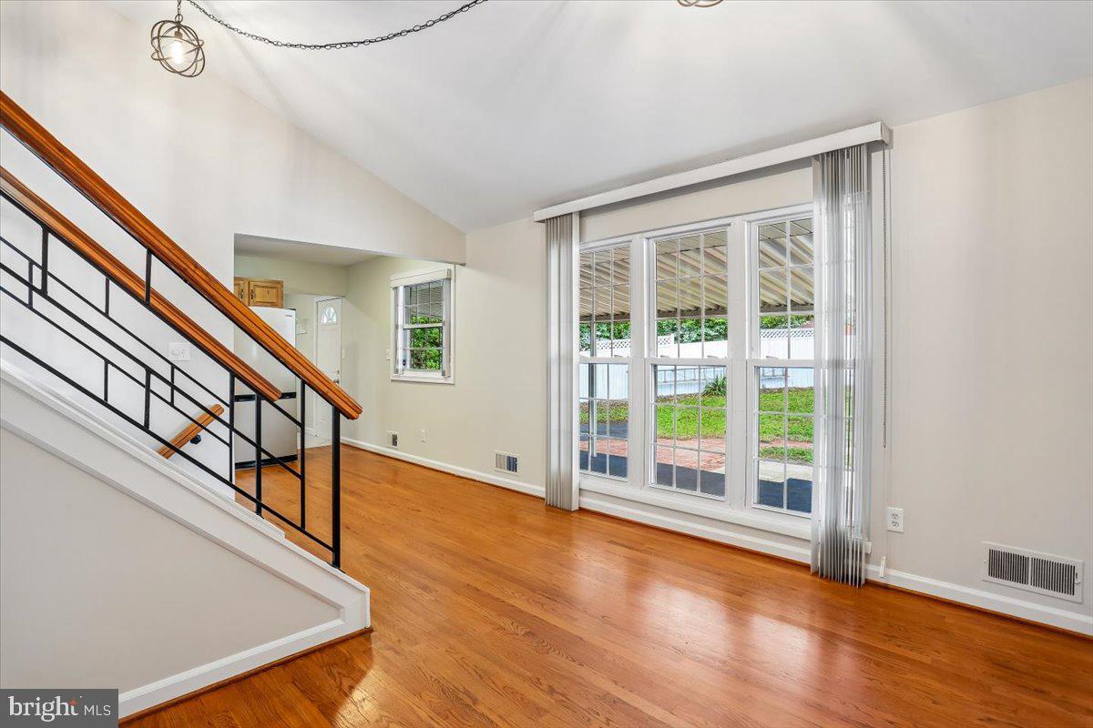 ASPEN HILL PARK - Residential