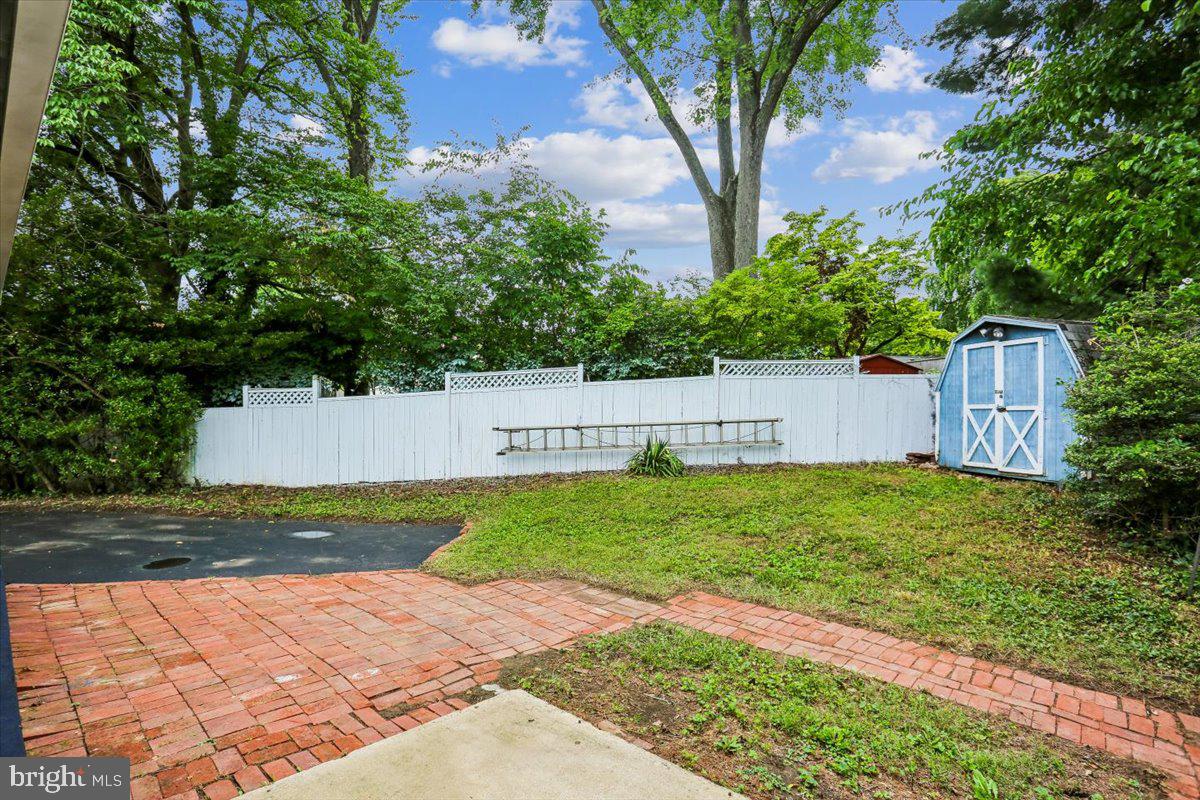 ASPEN HILL PARK - Residential