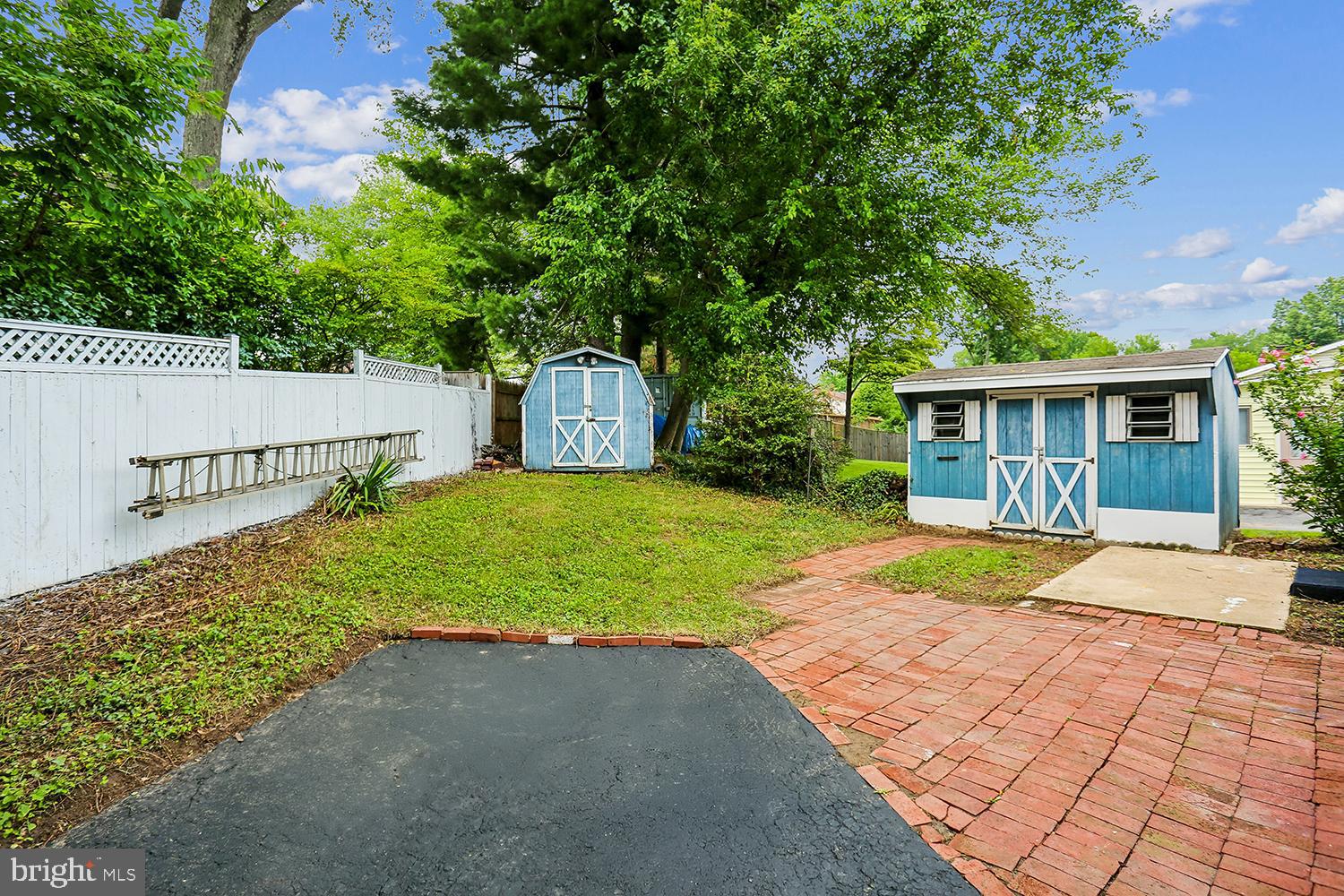 ASPEN HILL PARK - Residential