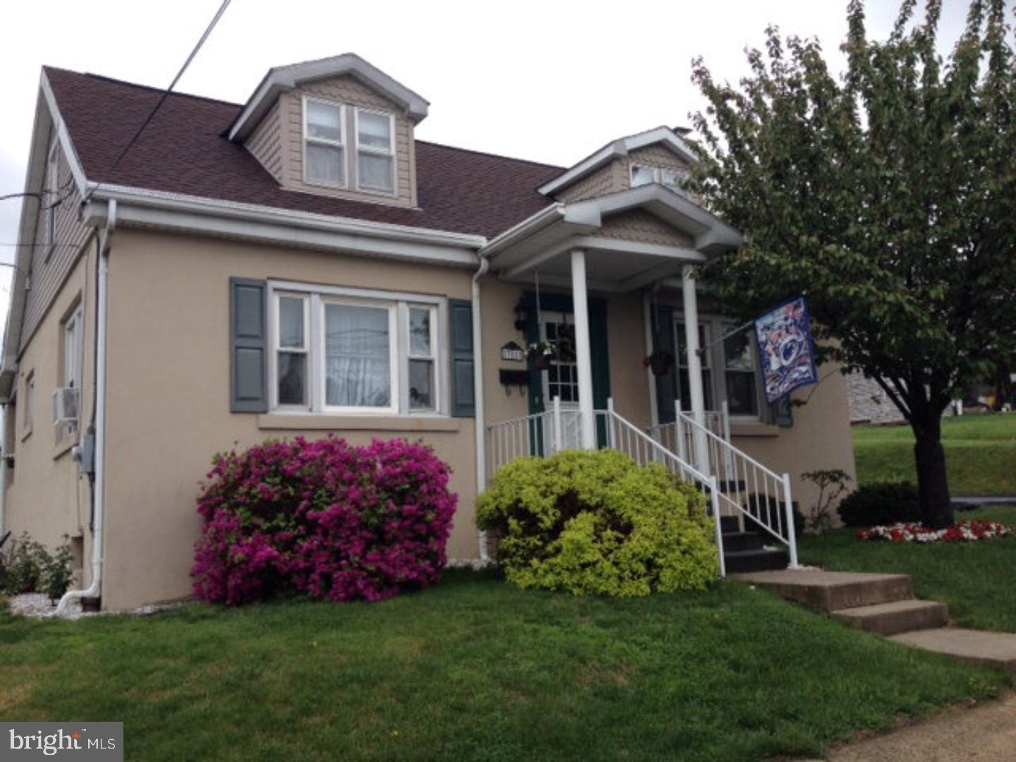 Well Maintained Cape Cod with newer roof, windows, kitchen, electric and much more.  This beauty features two bedrooms on the main floor with bath, plus an extra large master suite on the second floor. Relax in the beautiful Living room or play in the extra large yard. Call today for your private tour.  Mailing Address Continued: Pottsvlle  Color: Beige  Amp: 200
