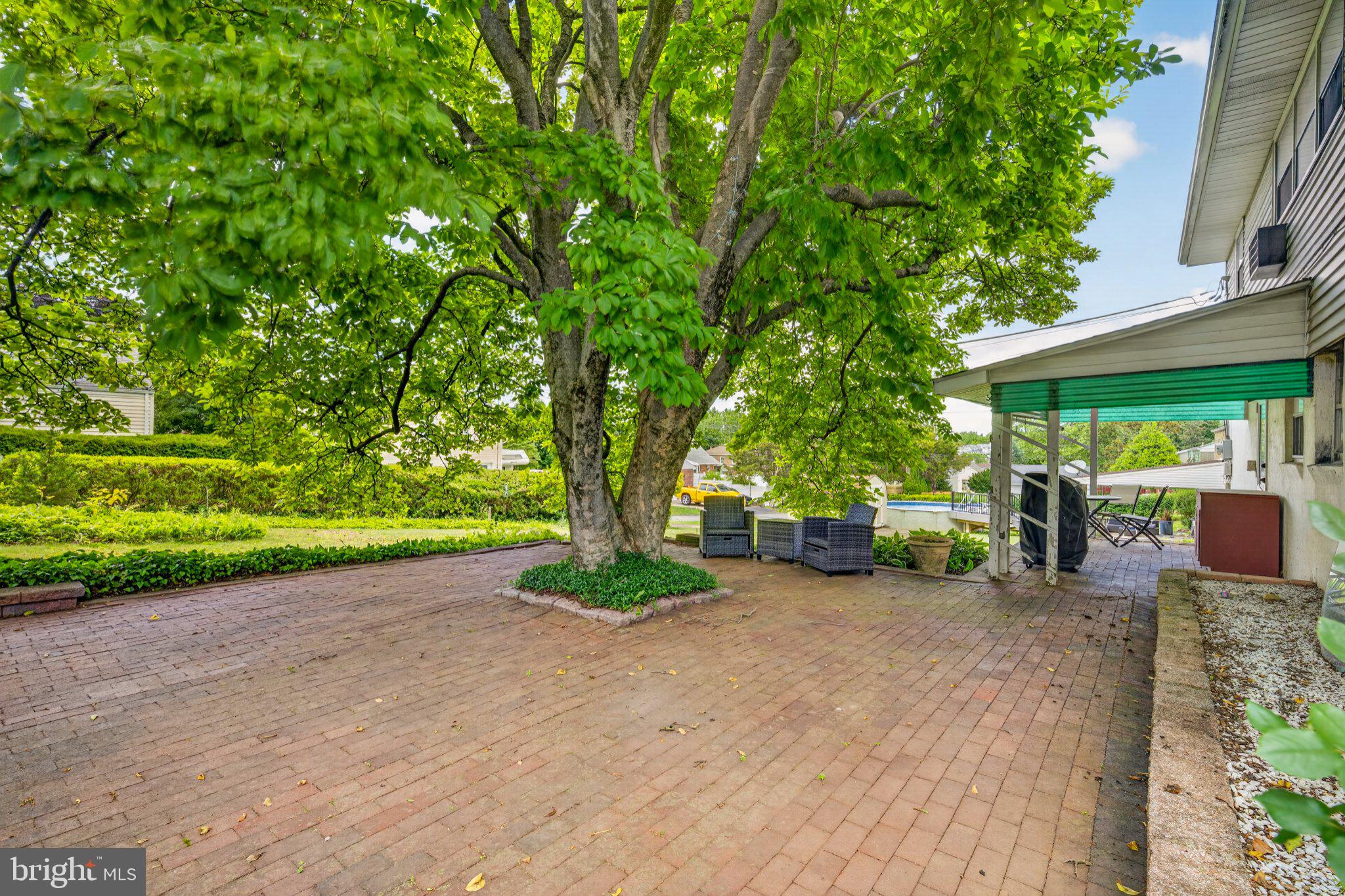 KLINE TERRACE - Residential