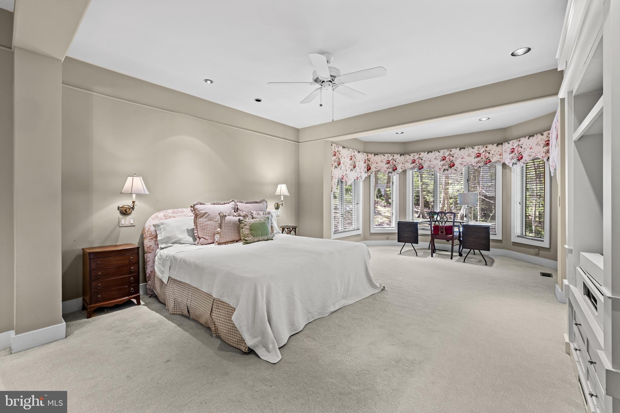 ROCKLAND - Residential