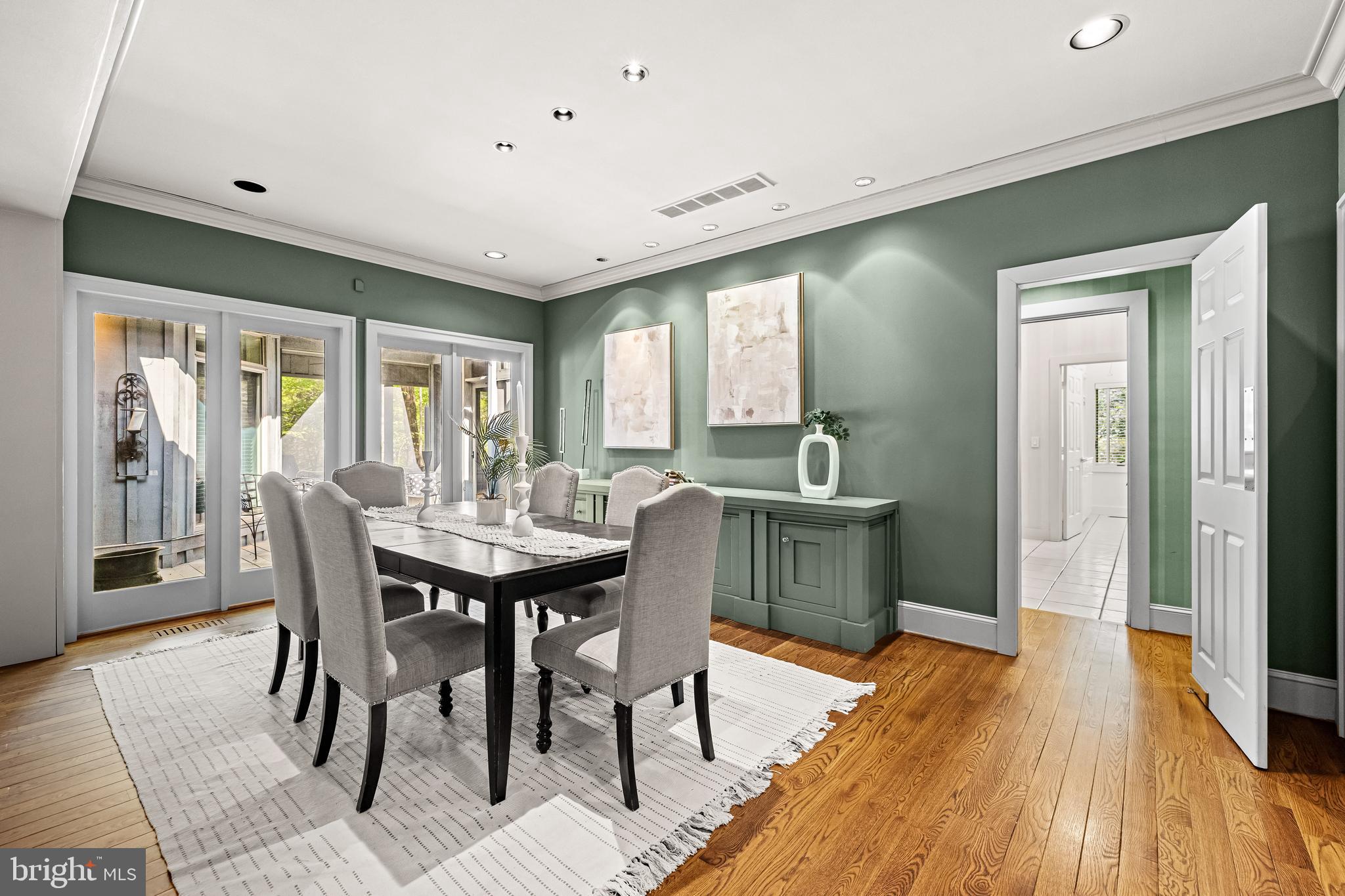 ROCKLAND - Residential