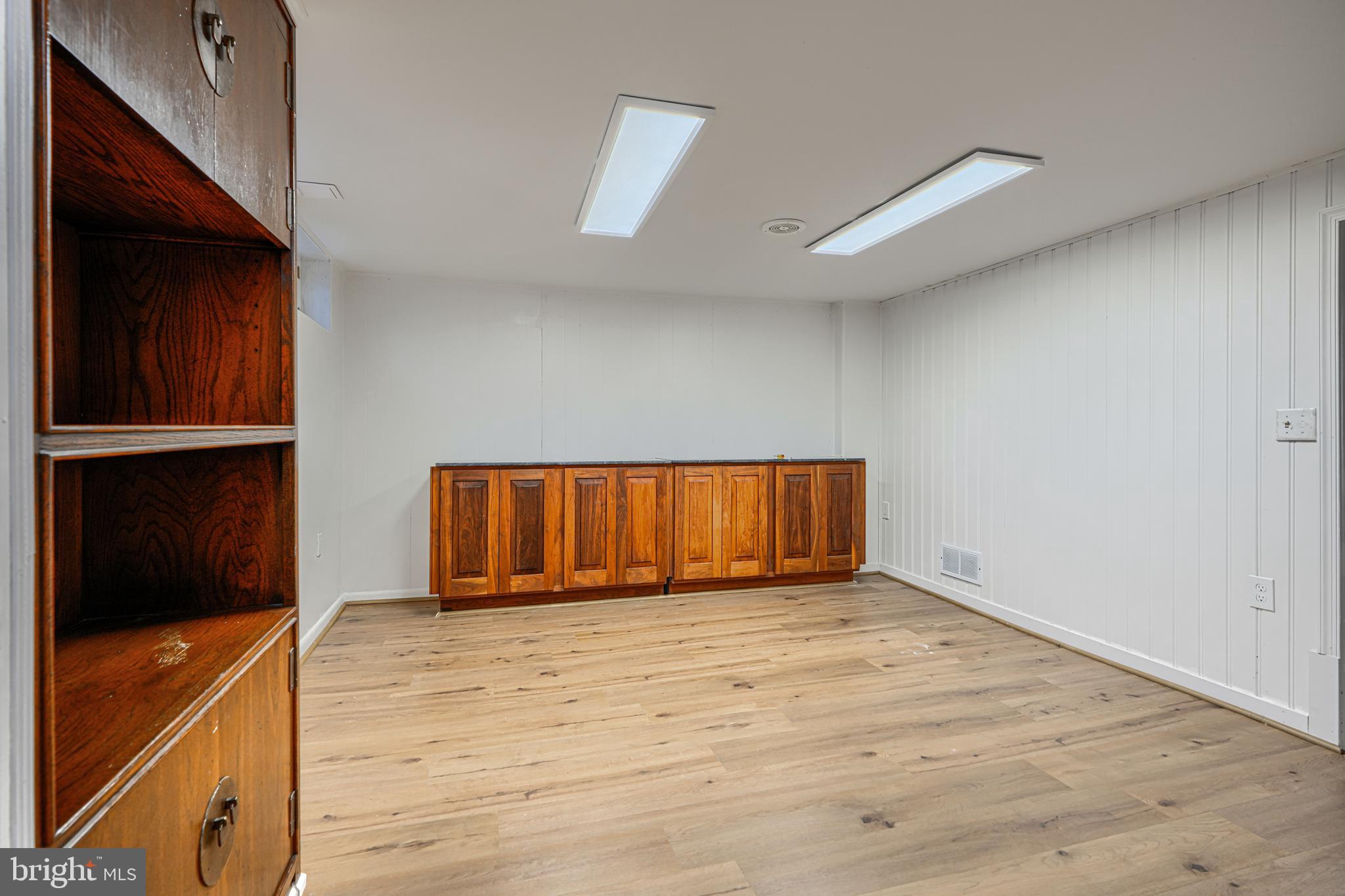 KNETTISHALL - Residential