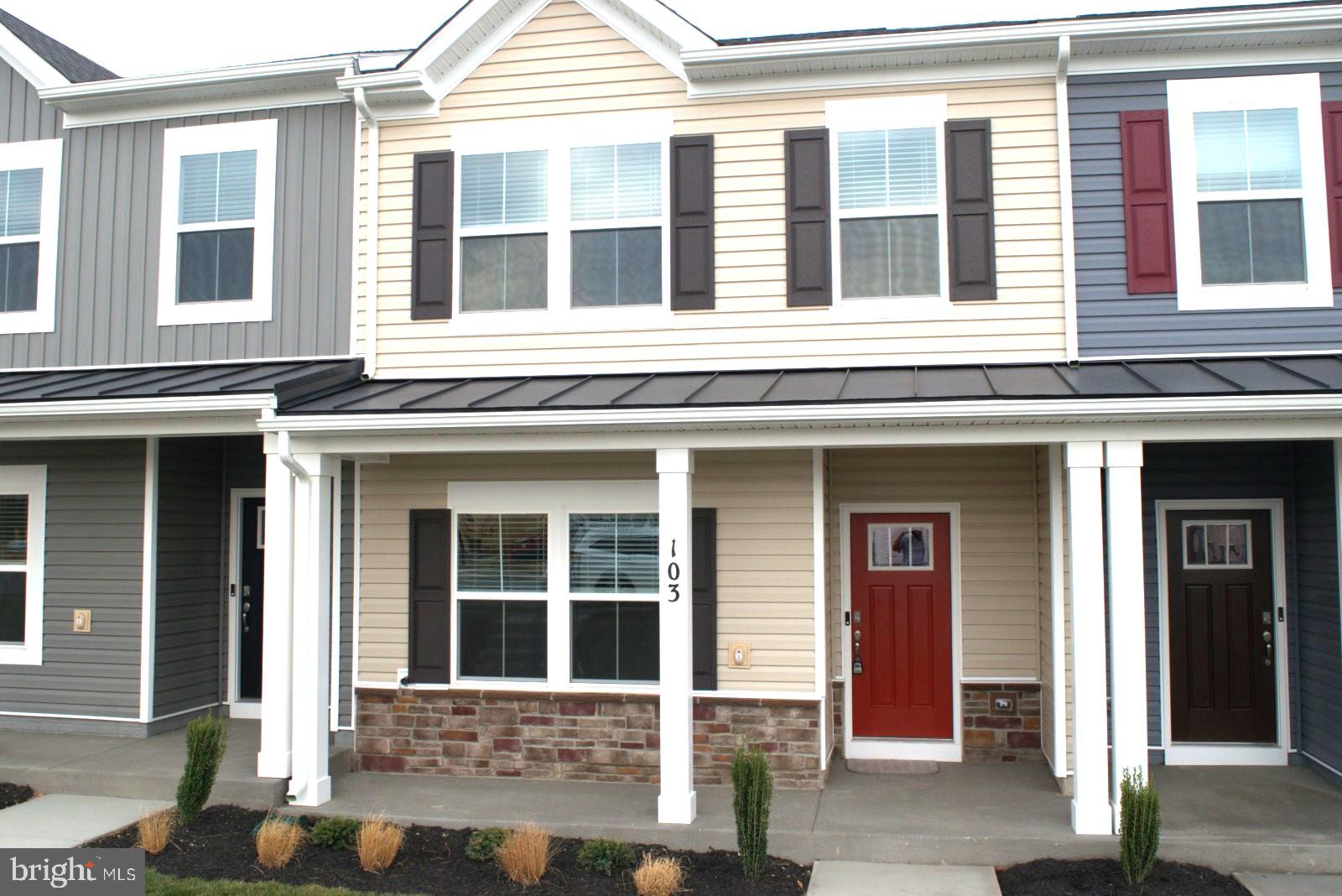 RETREAT AT WINDING CREEK - Residential Lease