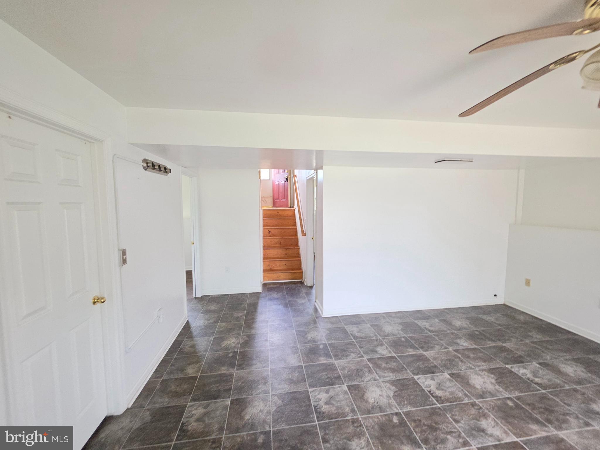 ROLAND TERRACE - Residential