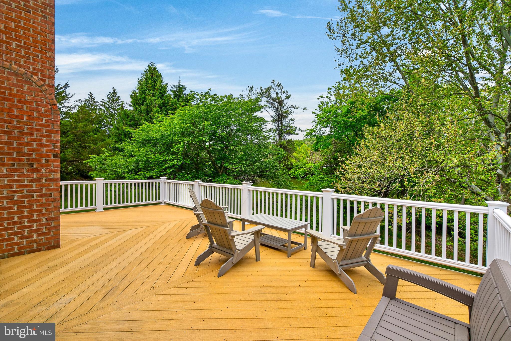 SEMINARY OVERLOOK - Residential