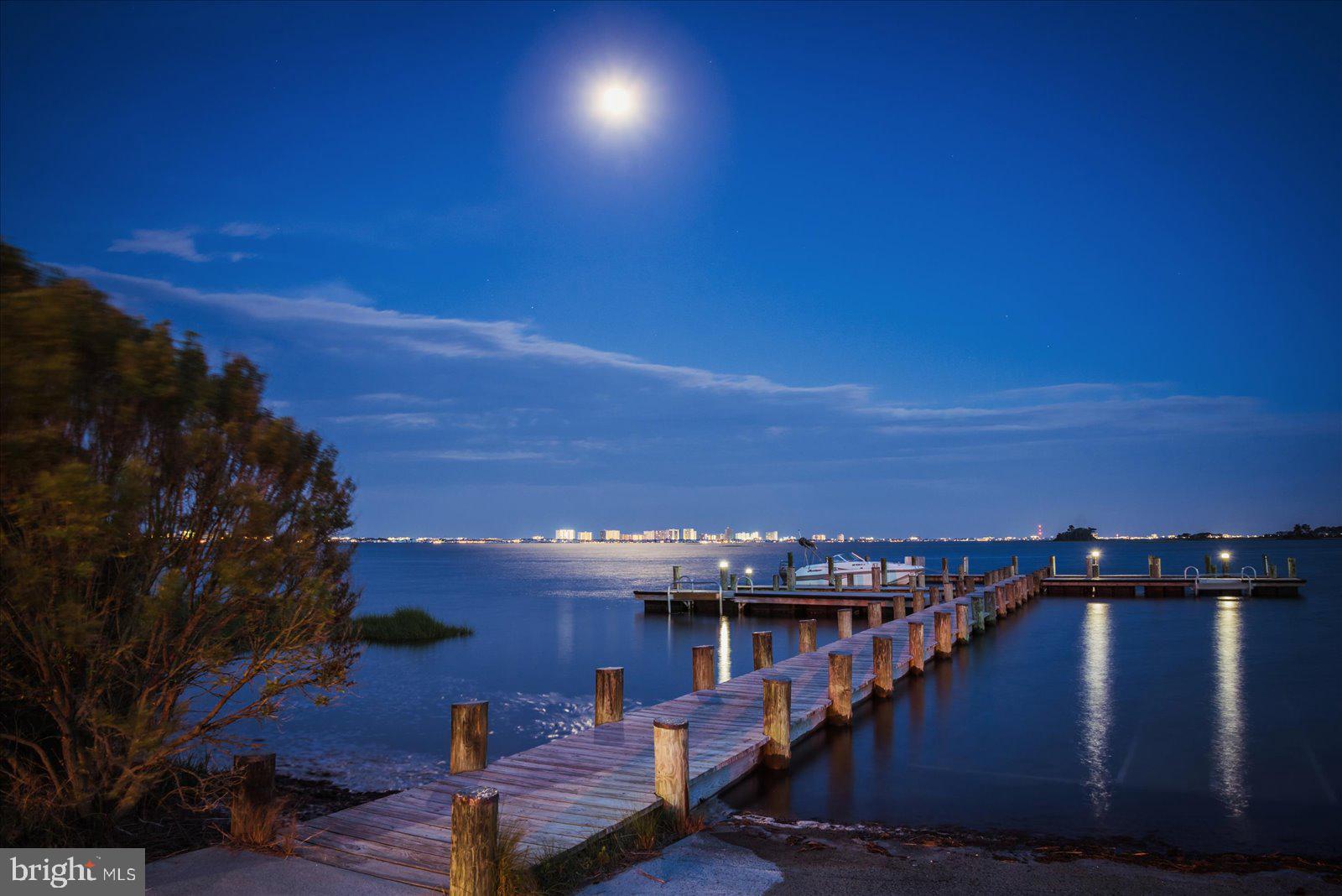 BAYSIDE - Residential