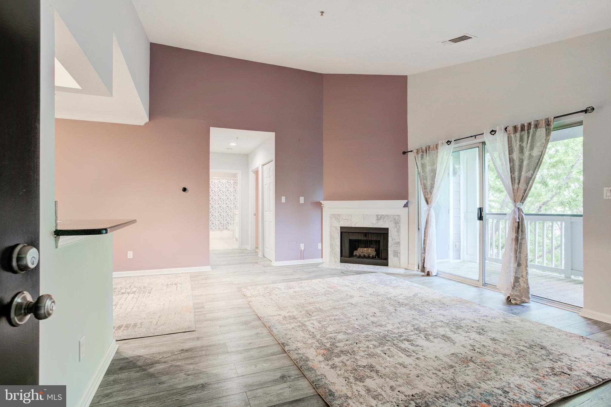 SOUTH GLEN - Residential