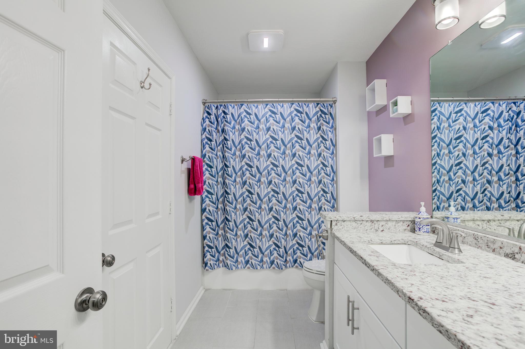 SOUTH GLEN - Residential