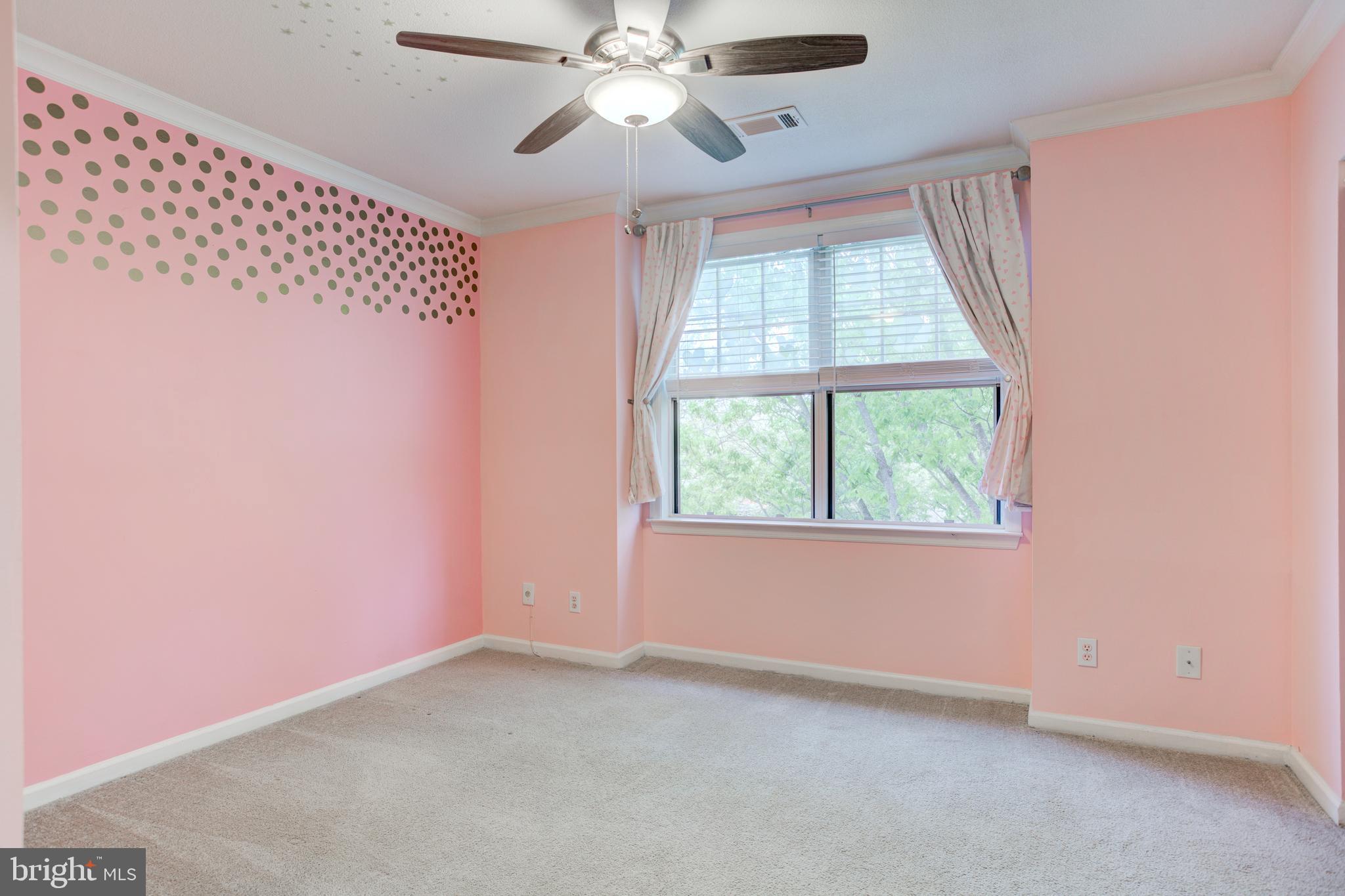 SOUTH GLEN - Residential