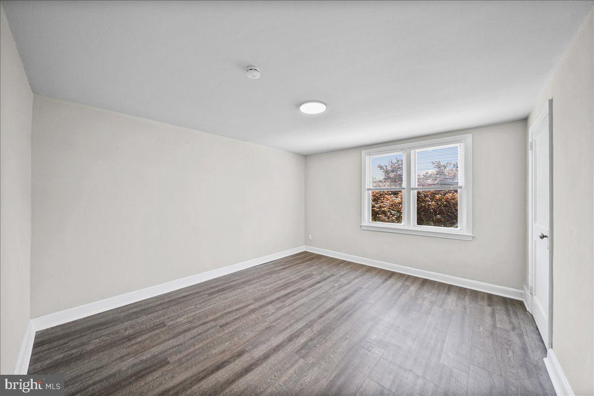 EDGEMONT PARK - Residential