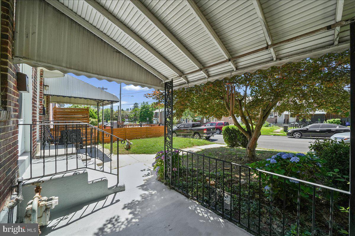 EDGEMONT PARK - Residential
