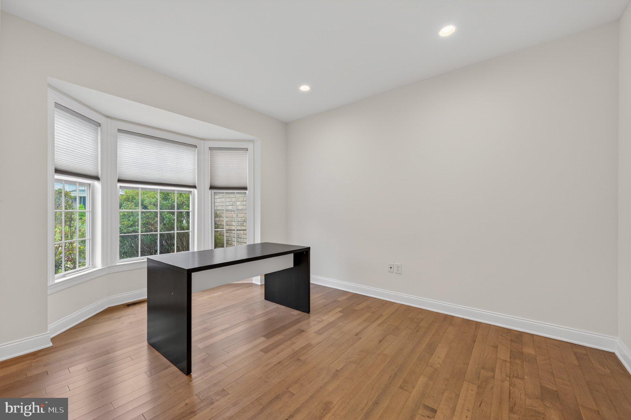 WEYHILL ESTATES - Residential
